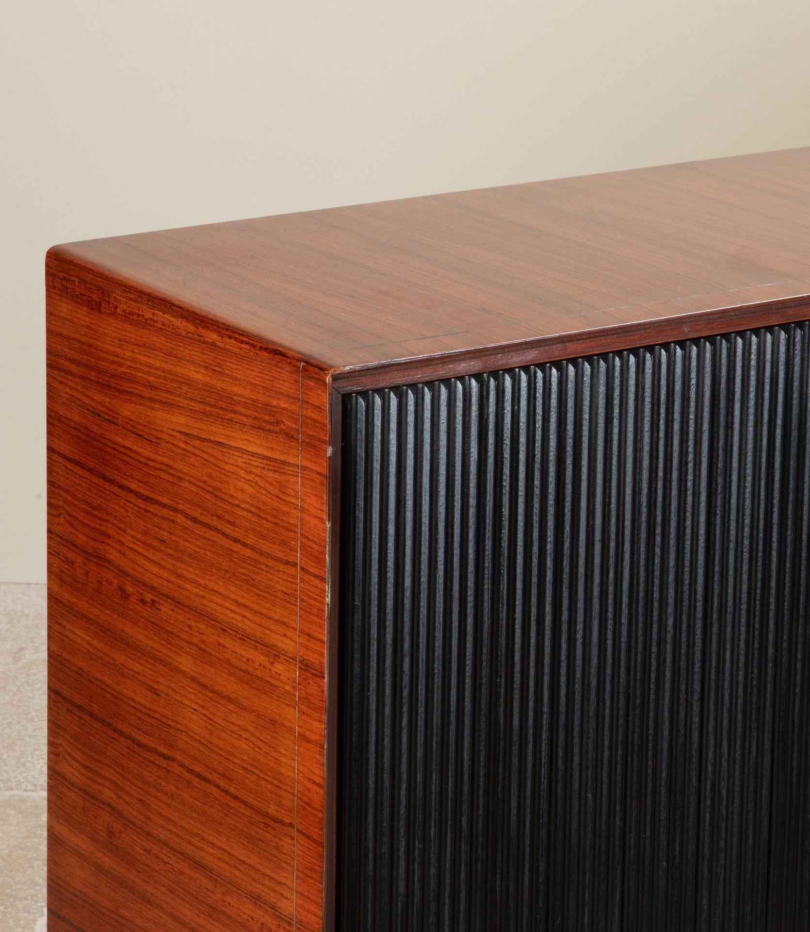 Large 20th Century Italian Sideboard by Dassi For Sale 4