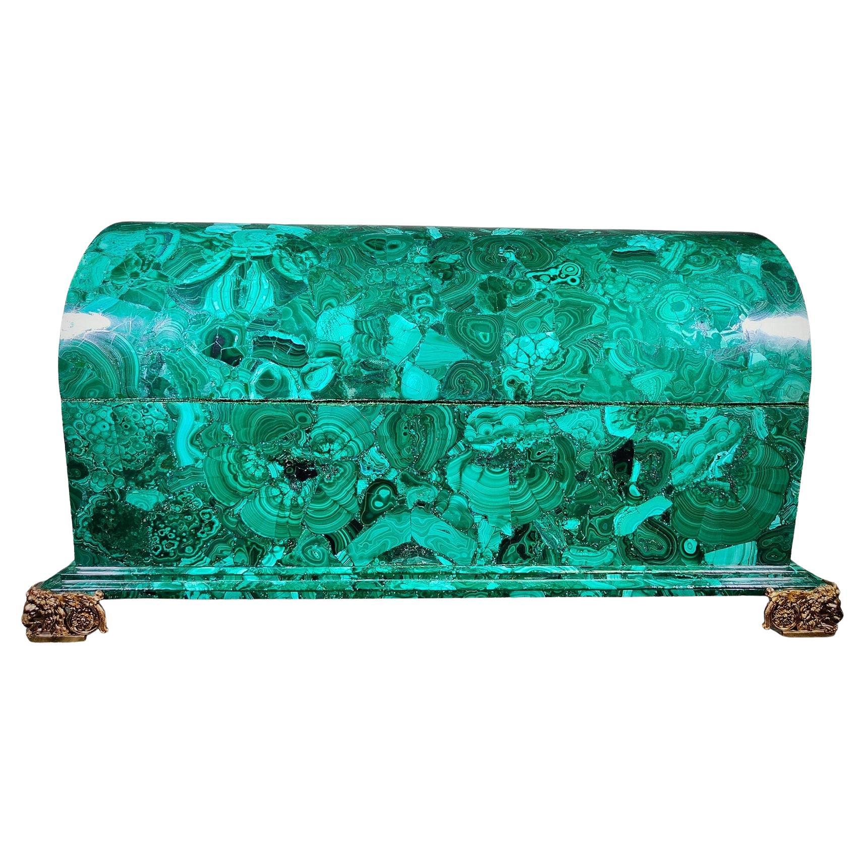 Grande boîte en malachite du 20ème siècle, 70 x 40 x 33 cm en vente