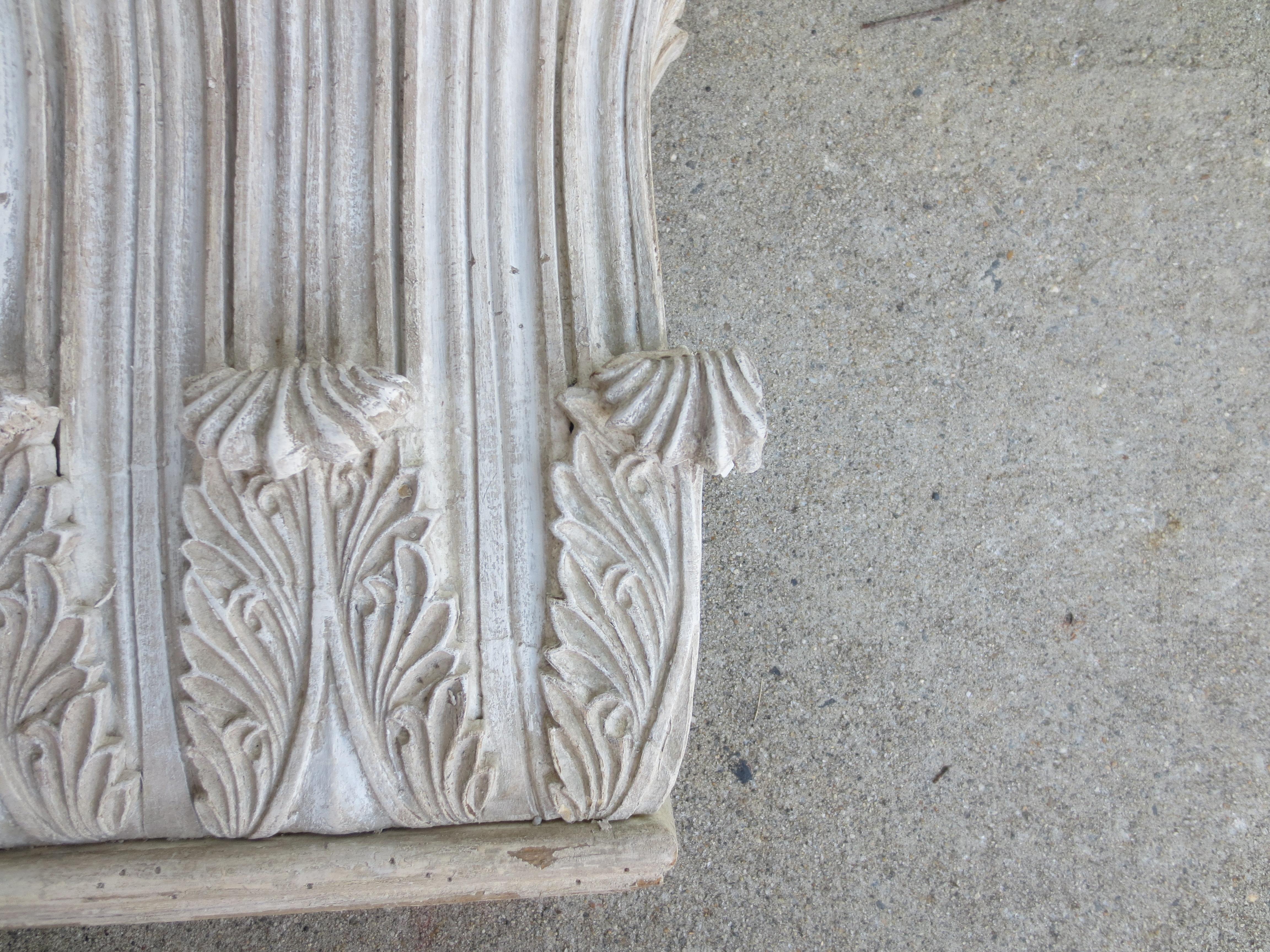 Large 20th Century Neoclassical Bracket In Good Condition For Sale In Atlanta, GA