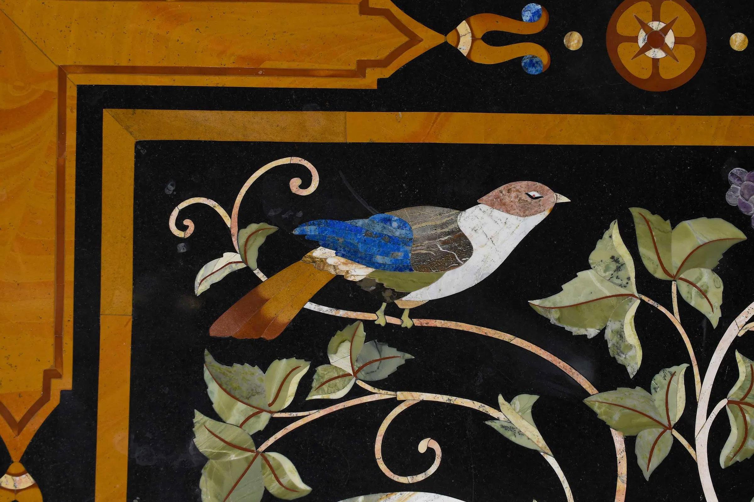 Lapis-lazuli Grande table du 20ème siècle en marbre incrusté Pietra Dura avec bases en forme de lion d'après Fanzago en vente