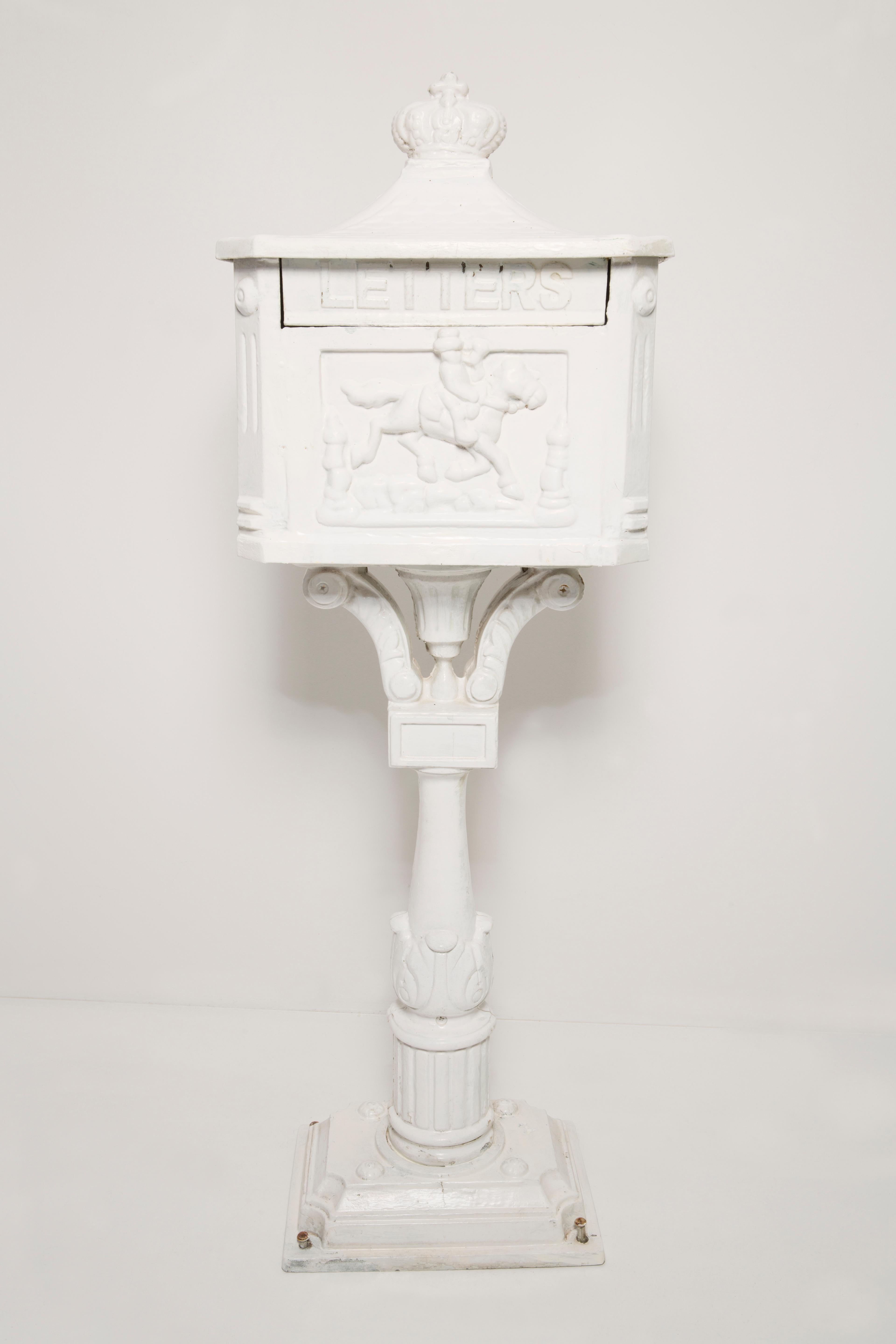 Large 20th Century White Post Box, Country House Letter Box, France, 1960s 5