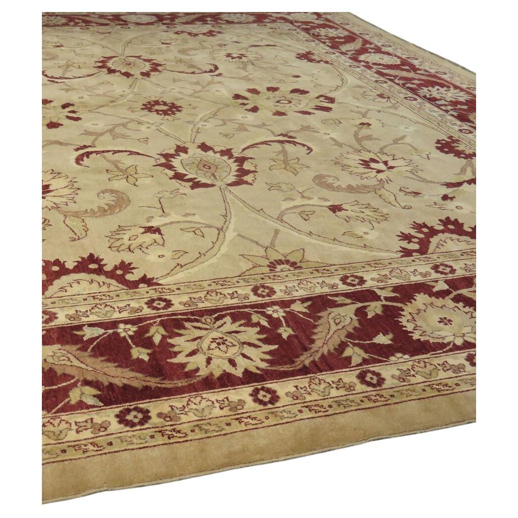 Large 20th Century Ziegler Carpet im Angebot