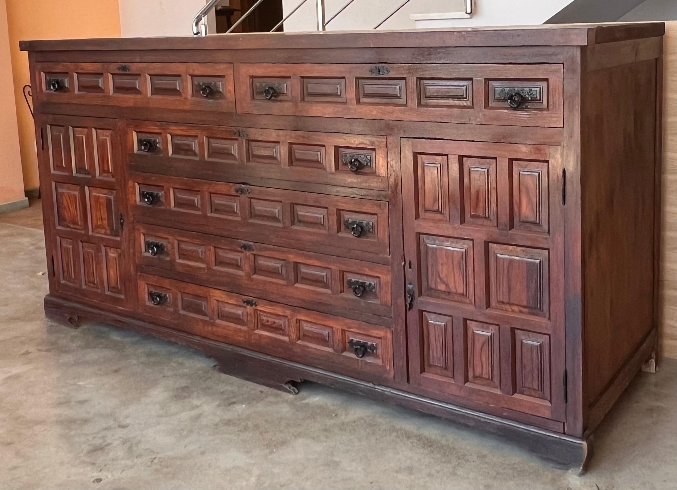 Large 20th Church Spanish Baroque Carved Walnut Tuscan Credenza or Buffet In Good Condition For Sale In Miami, FL