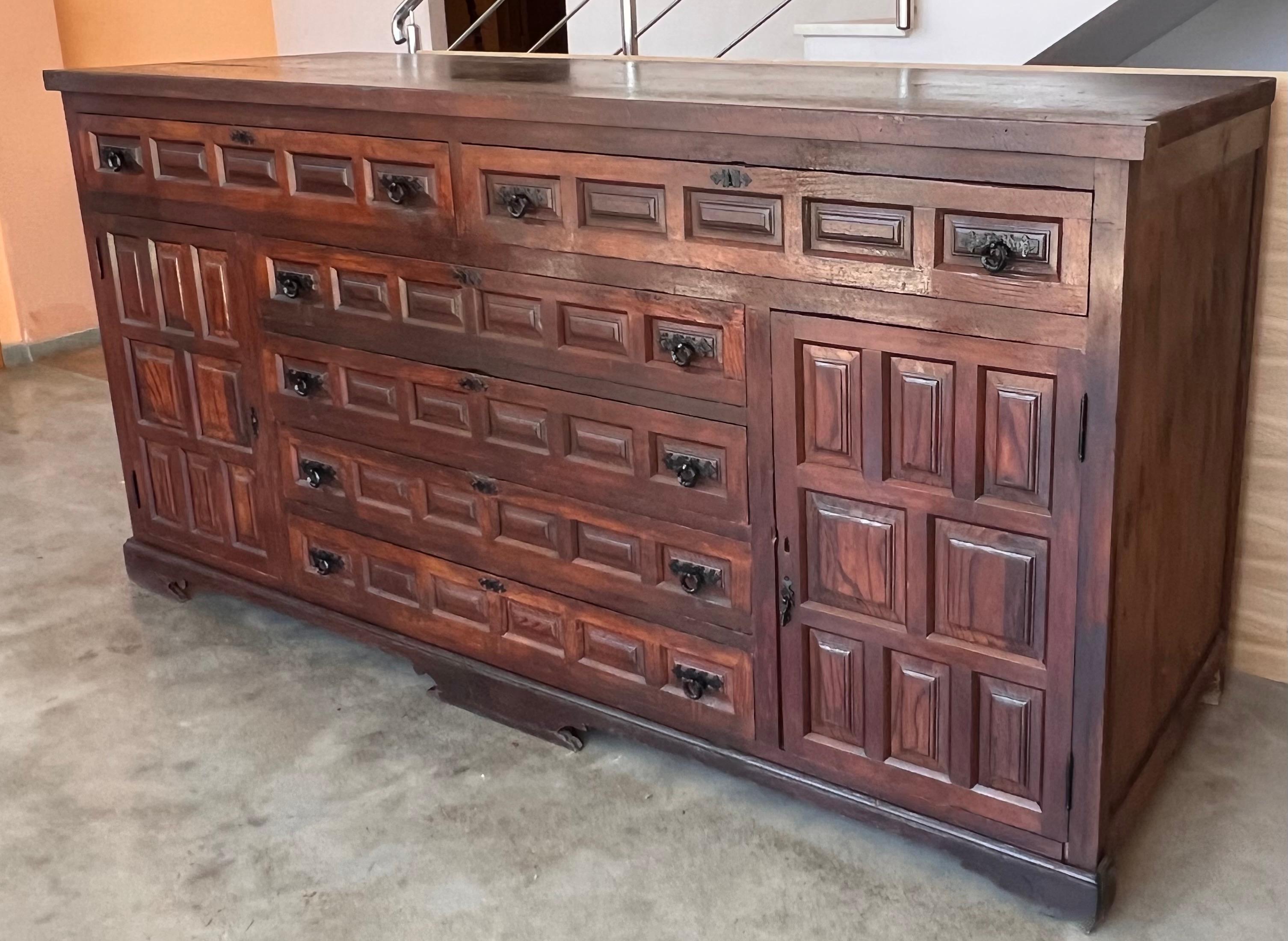 20th Century Large 20th Church Spanish Baroque Carved Walnut Tuscan Credenza or Buffet For Sale