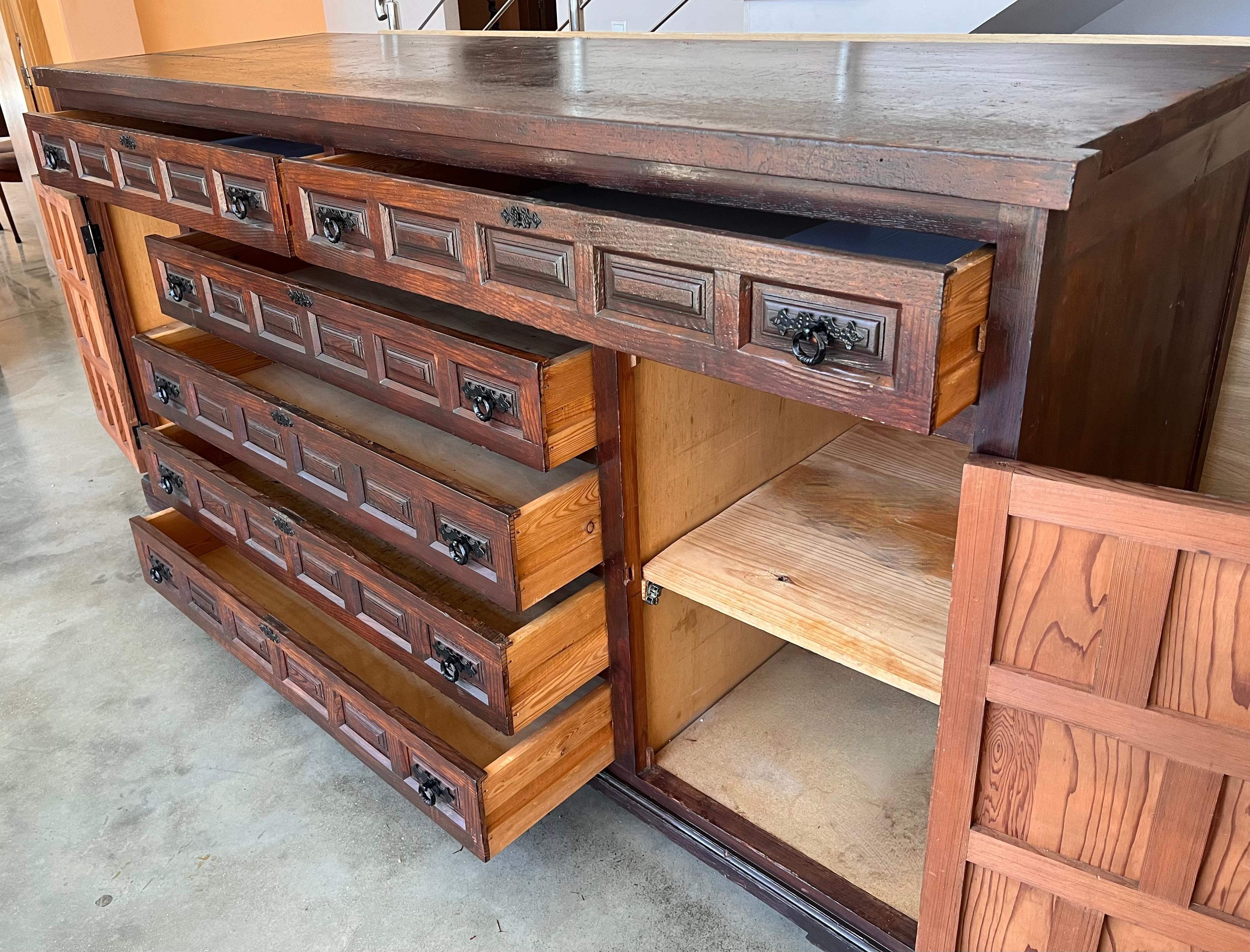 Large 20th Church Spanish Baroque Carved Walnut Tuscan Credenza or Buffet For Sale 4
