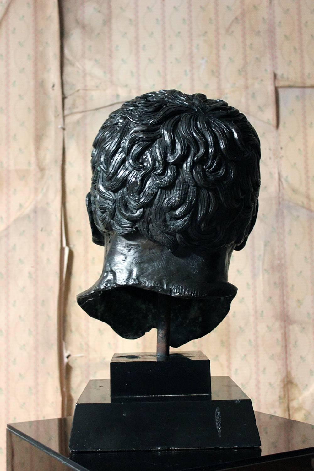 Large 20th Century Bronze Portrait Bust of a Roman Republican 4