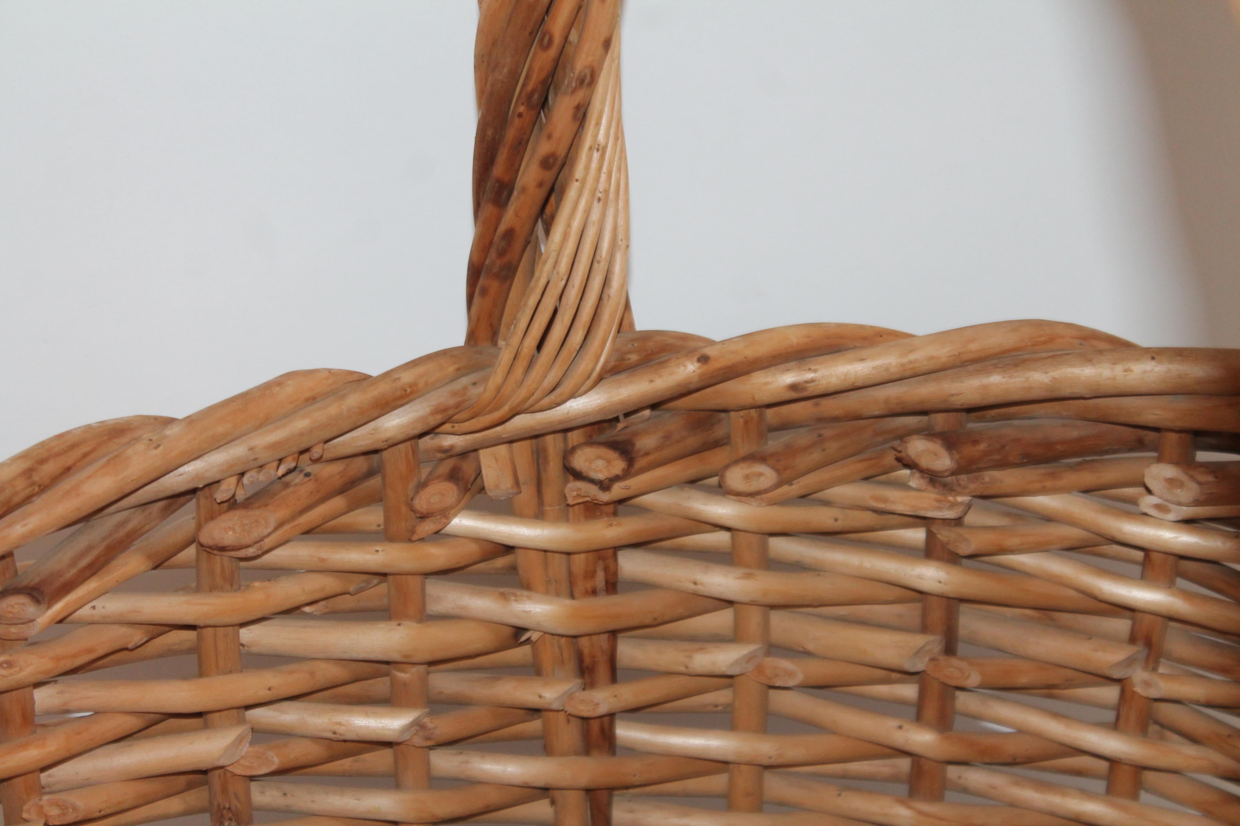 Hand-Crafted Large 20th Century Rustic Basket For Sale