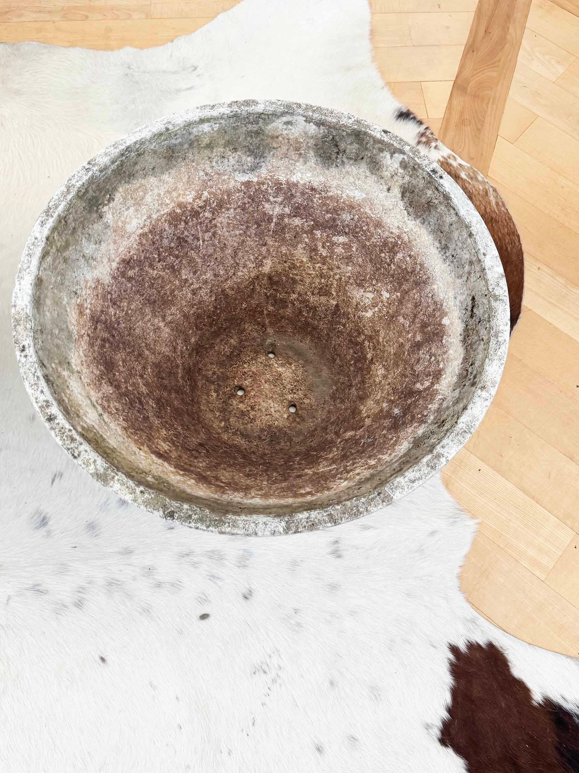 Grande vaso in cemento conico da 22