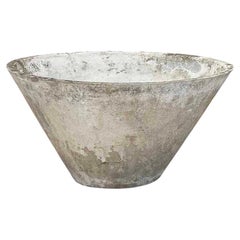 Jardinera grande de hormigón de 22" de diámetro y 11,6" de altura. Guhl Eternit Jardinera A+ Pátina