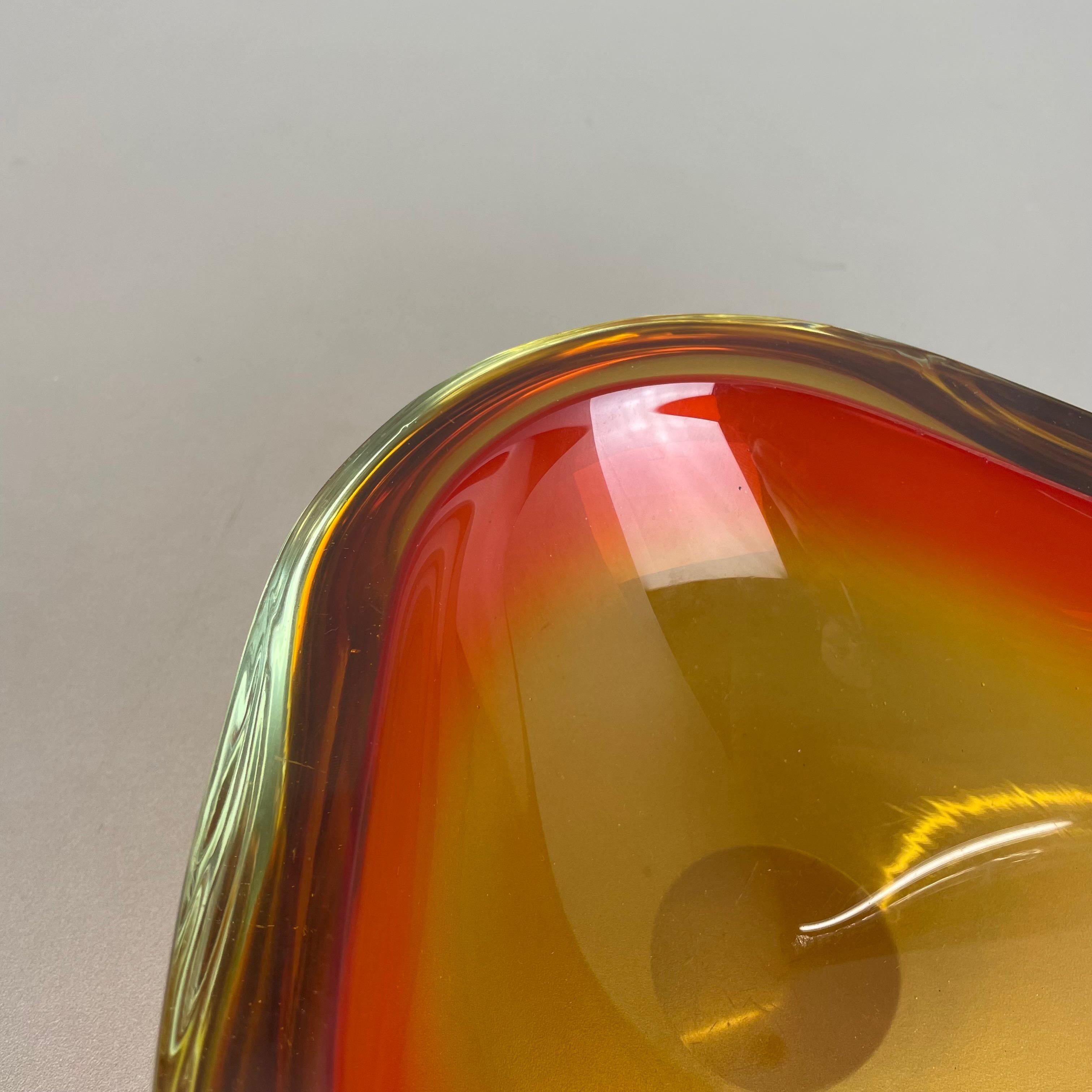 Mid-Century Modern Large 2, 2 Kg Murano Glass 