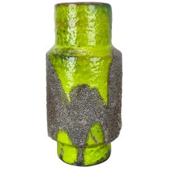 Grande vaso in ceramica in stile brutalista da 22 cm, modello “FAT LAVA”, di Carstens Tönnieshof, Germania, anni ’70
