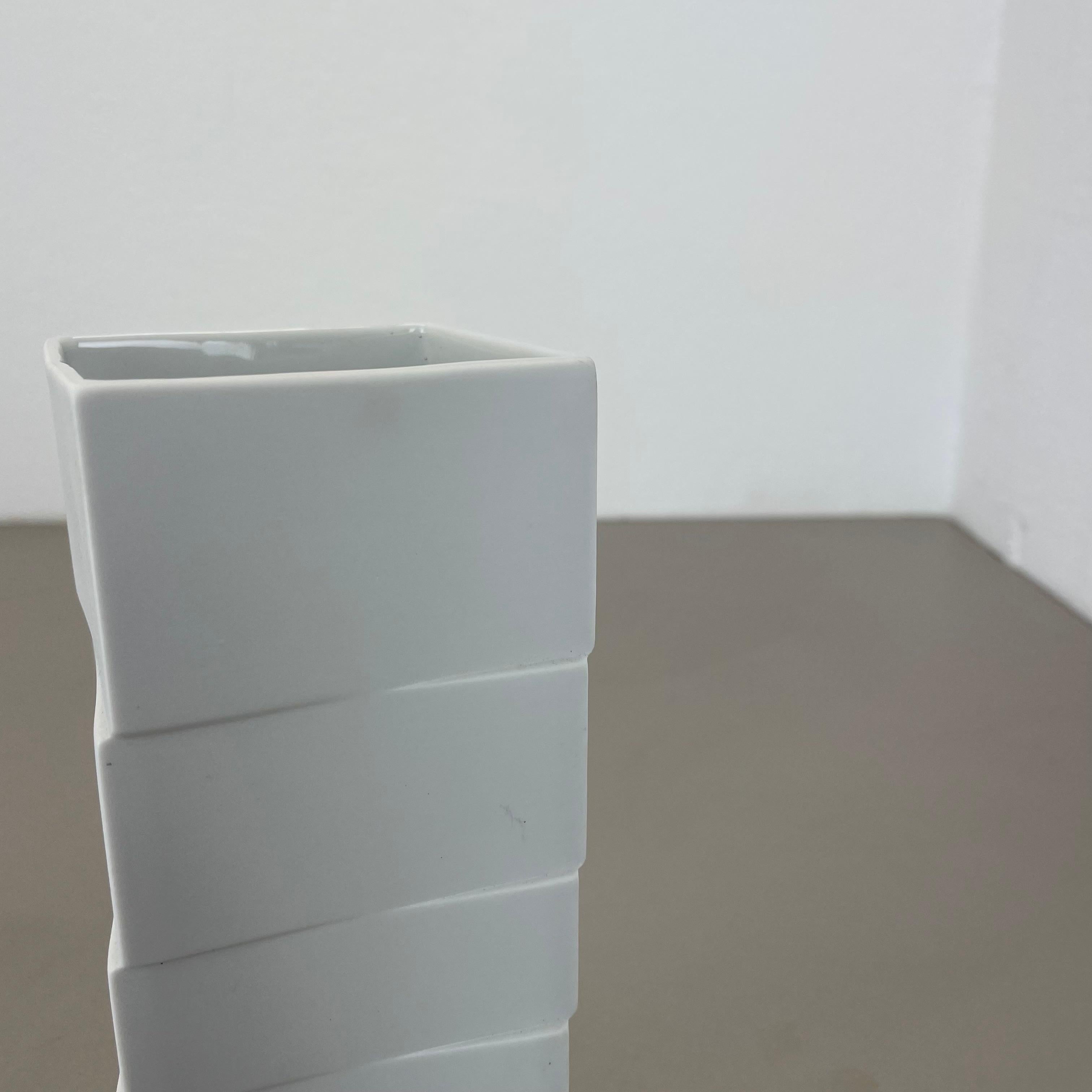 Grande vaso OP Art Vase di 22 cm Vaso in porcellana di Martin Freyer per Rosenthal, Germania in vendita 3