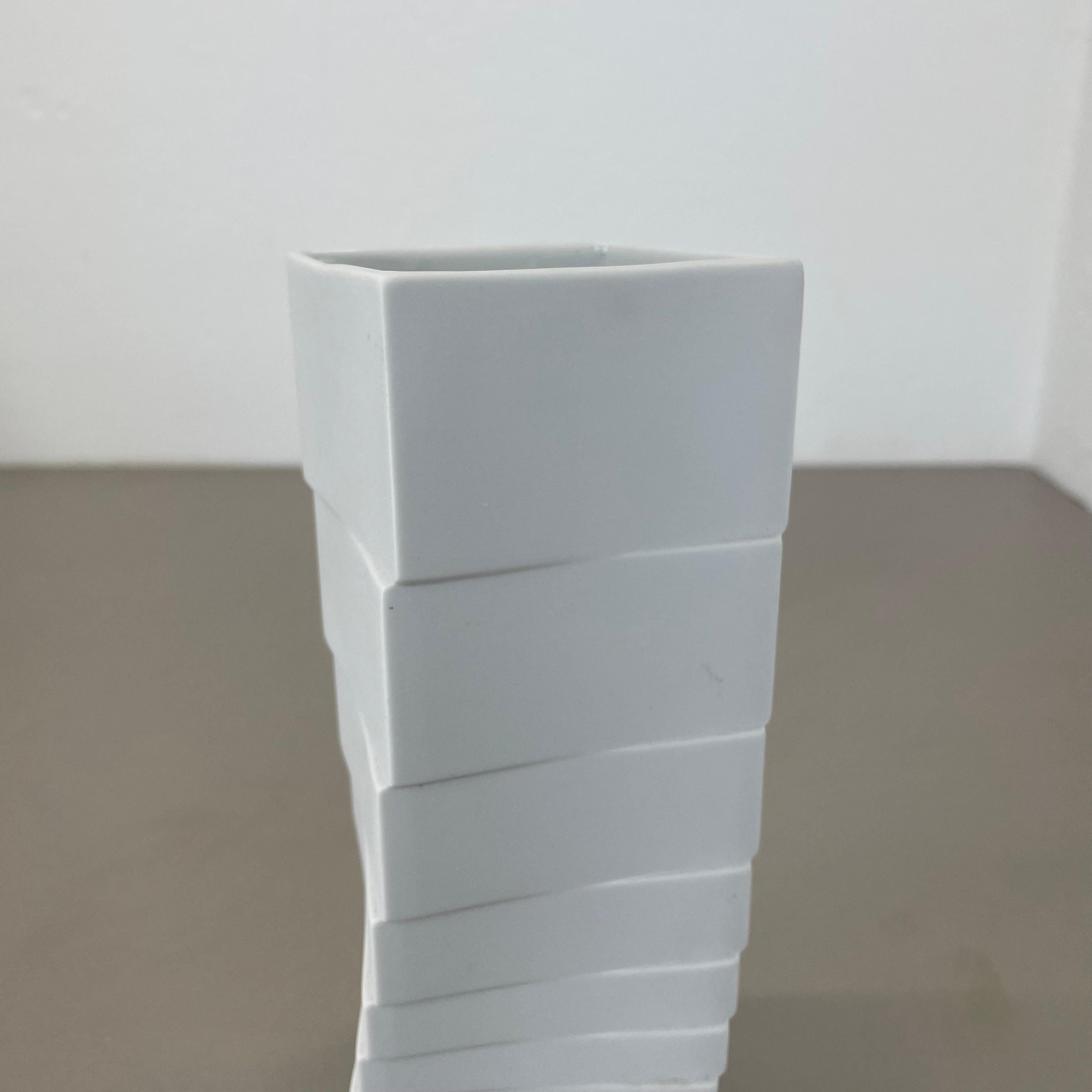 Grande vaso OP Art Vase di 22 cm Vaso in porcellana di Martin Freyer per Rosenthal, Germania in vendita 4