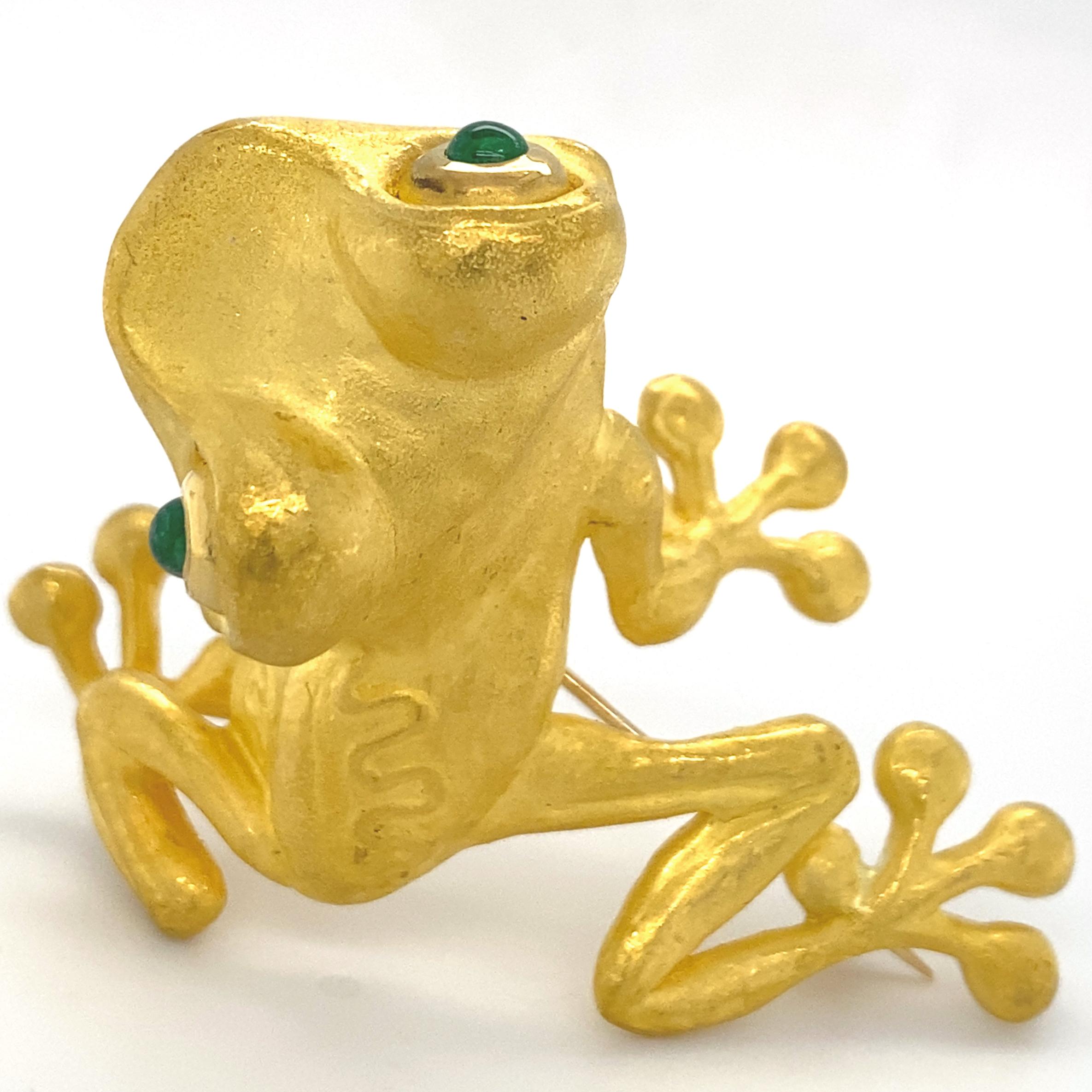 Cabochon Large 22K Yellow Gold Tree Frog Brooch with Emerald Eyes