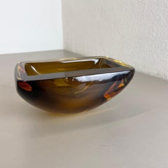 Large 2.2kg Glass "multicolor" Bowl Element Shell Ashtray Murano, Italy, 1970