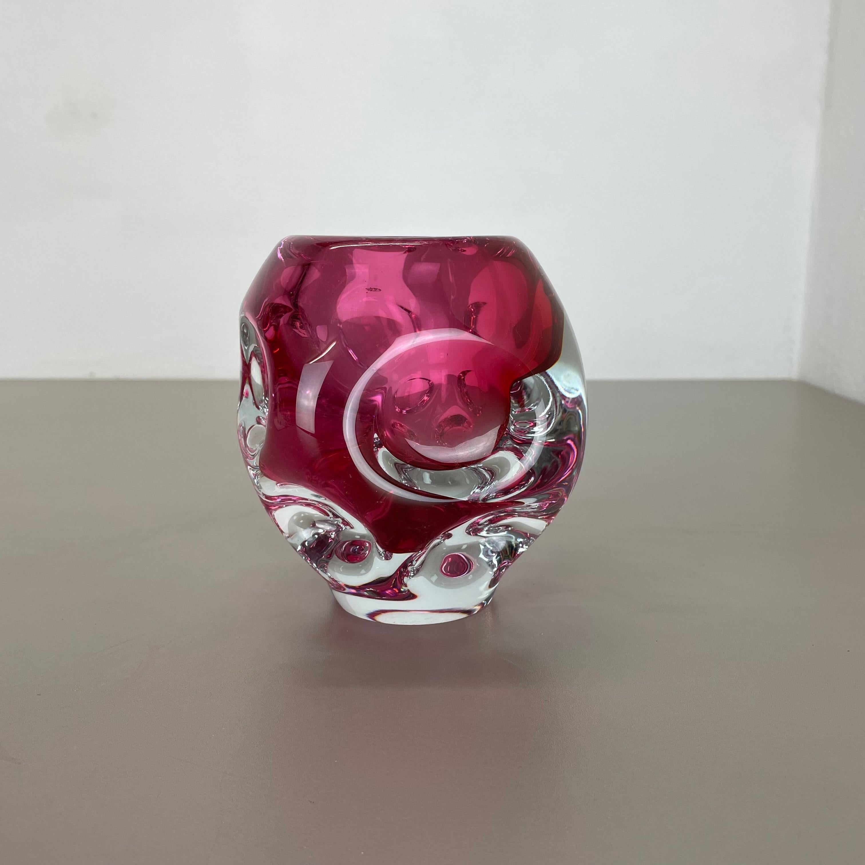 Mid-Century Modern Large 2, 3 Kg Murano Glass 