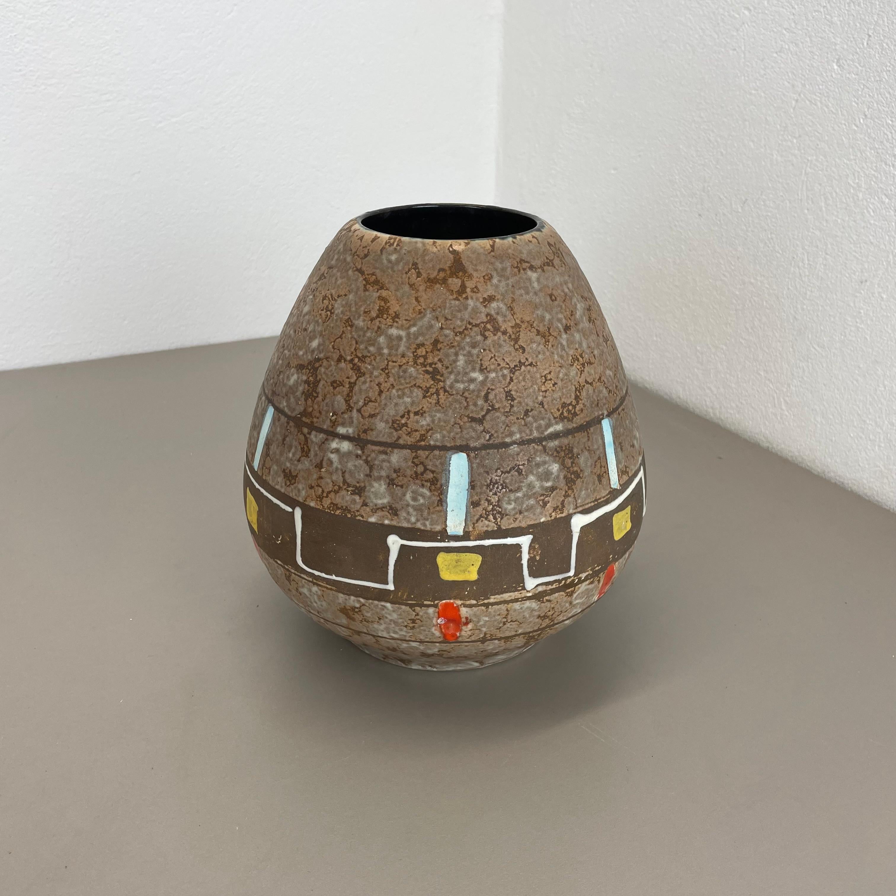 grande vaso di 23 cm in ceramica colorata Fat Lava di Scheurich, Germania, anni '50 In condizioni buone in vendita a Kirchlengern, DE