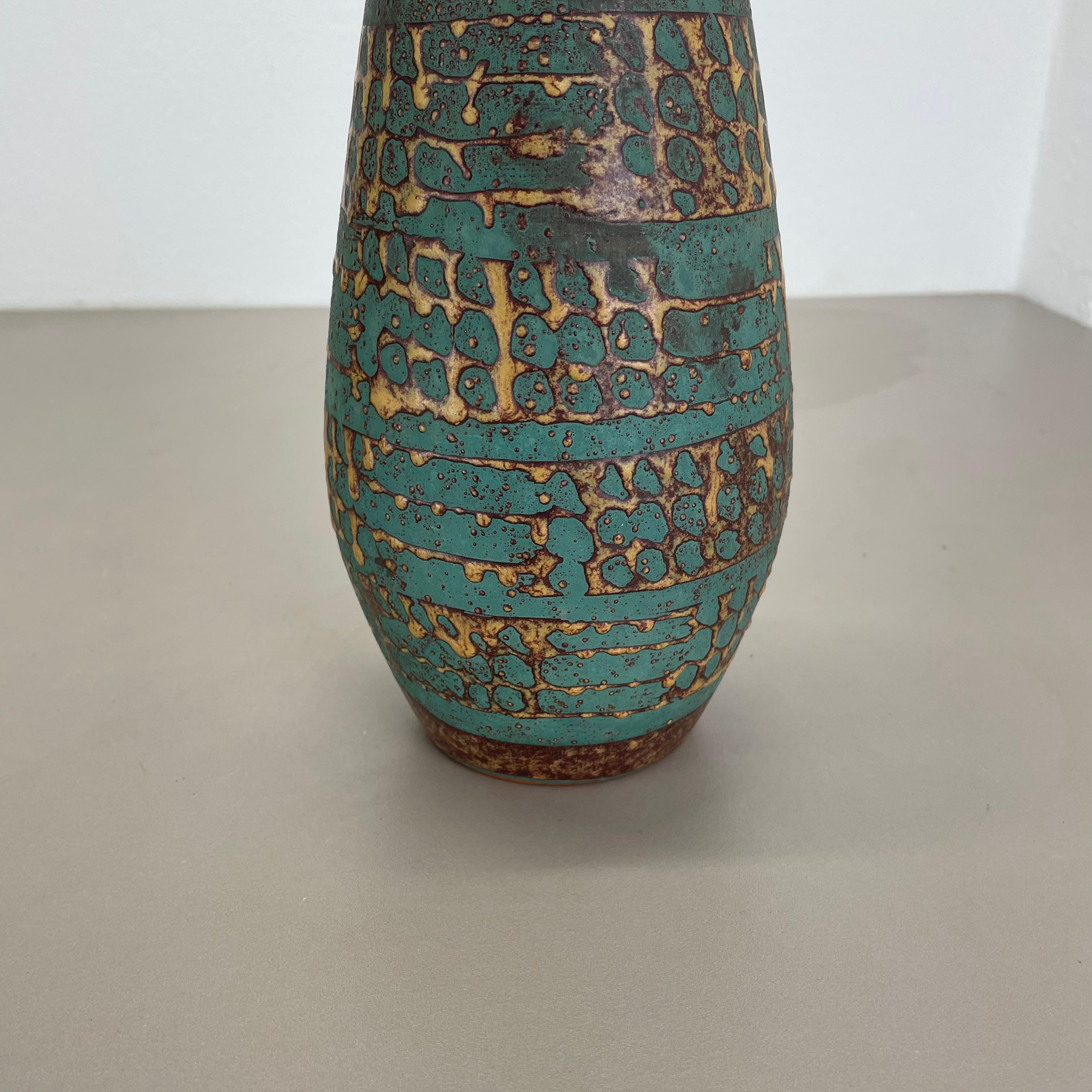 Large 25cm Ceramic Brutalist Vase FAT LAVA Carstens Tönnieshof, Germany, 1970s For Sale 6