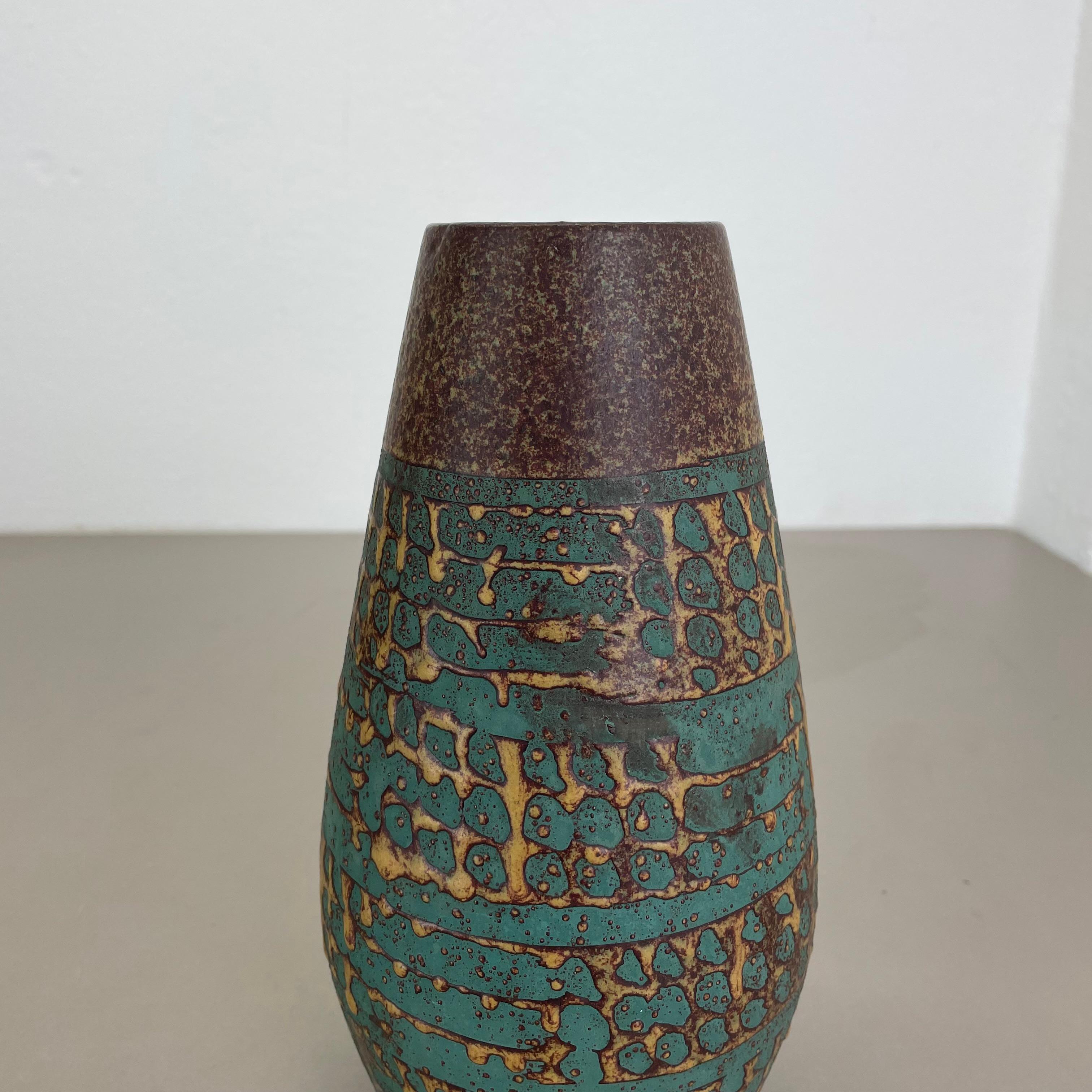 Large 25cm Ceramic Brutalist Vase FAT LAVA Carstens Tönnieshof, Germany, 1970s For Sale 7