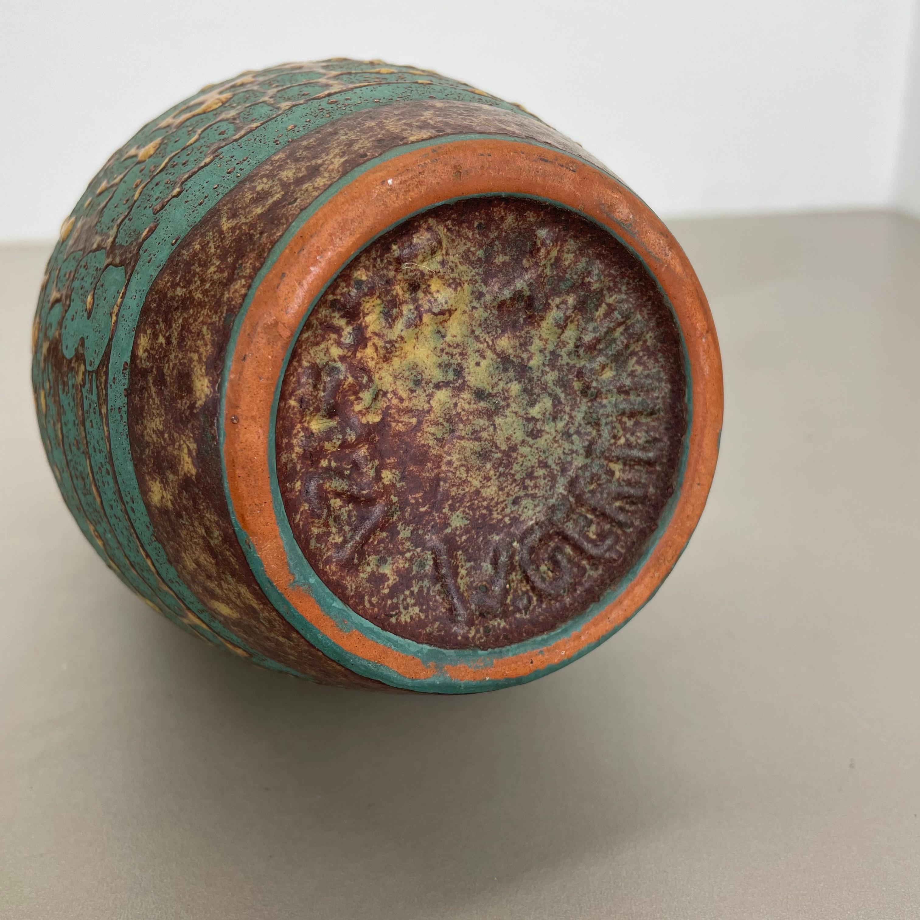 Large 25cm Ceramic Brutalist Vase FAT LAVA Carstens Tönnieshof, Germany, 1970s For Sale 13