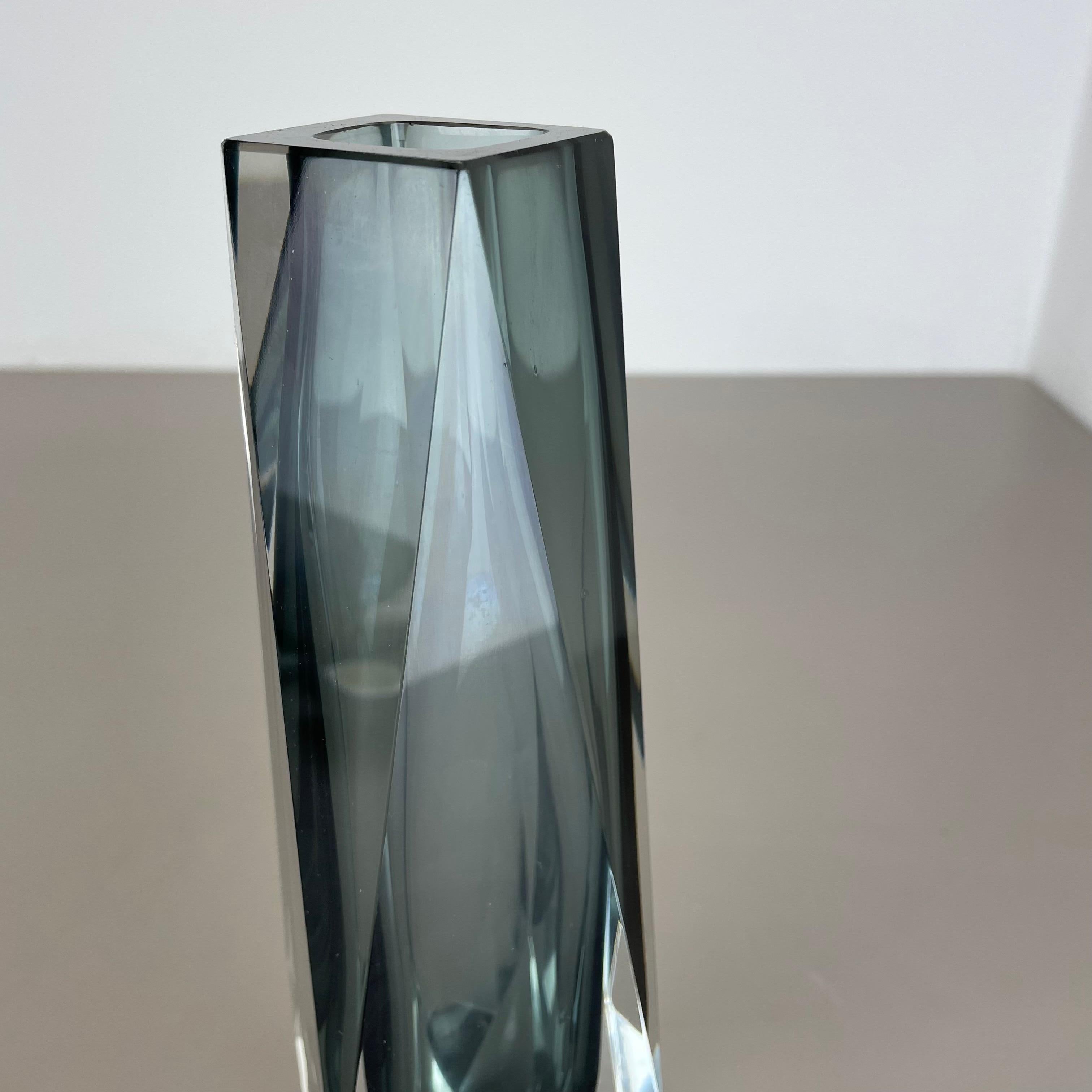 Große 25cm Sommerso-Vase aus grauem Muranoglas von Flavio Poli zugeschrieben, Italien 1970 im Angebot 4