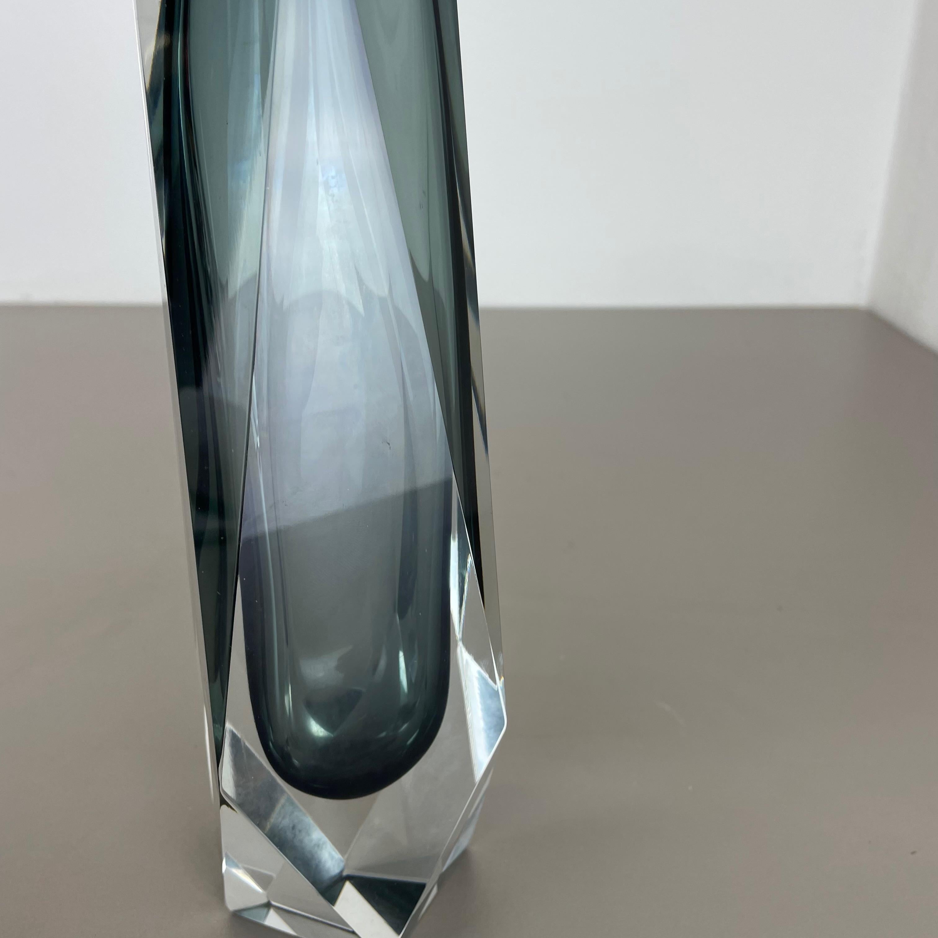 Large 25cm Grey Murano Glass Sommerso Vase by Flavio Poli Attributed, Italy 1970 For Sale 5