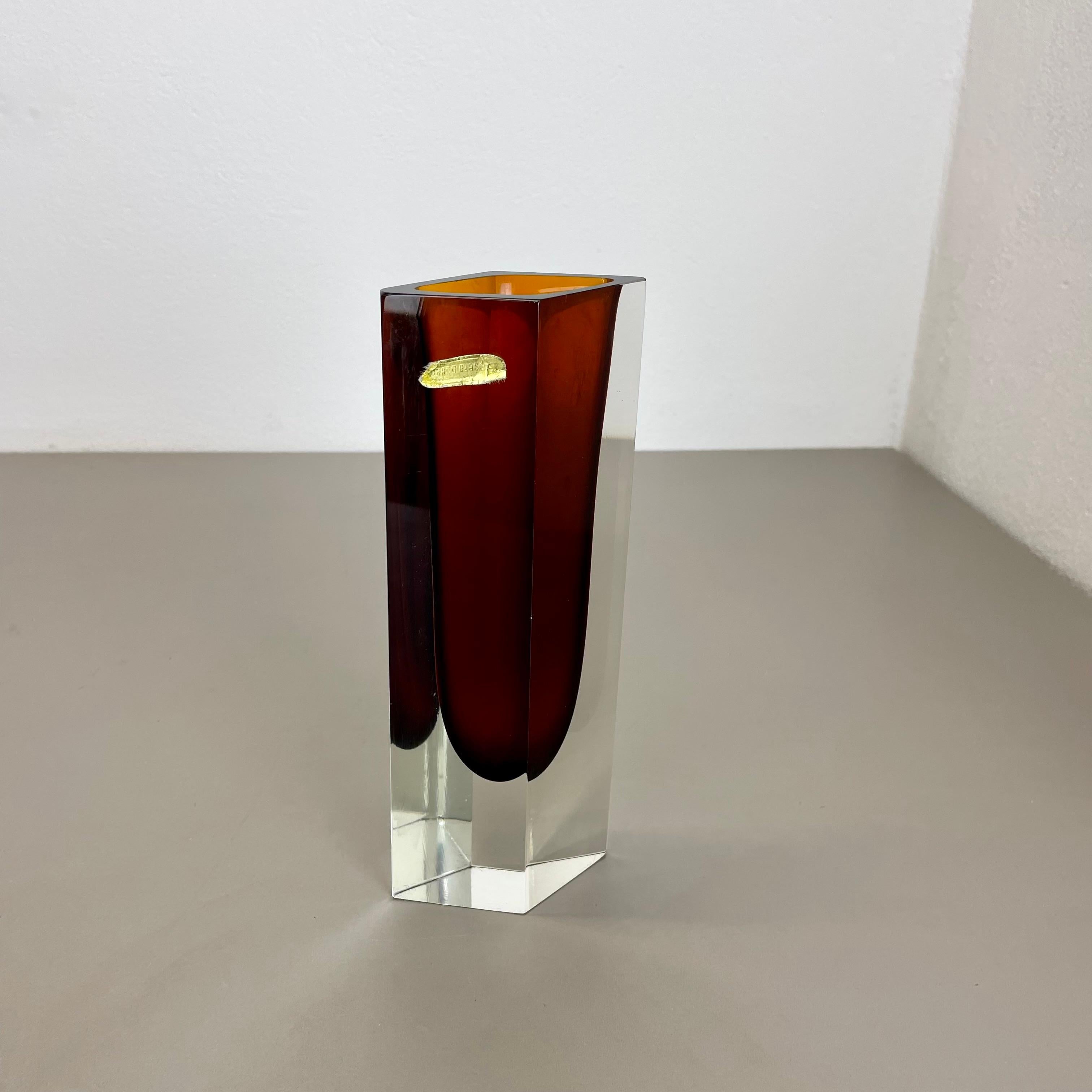 Große ockerfarbene Murano Glass Sommerso Vase (25 cm), Flavio Poli zugeschrieben, Italien 1970er Jahre im Angebot 10