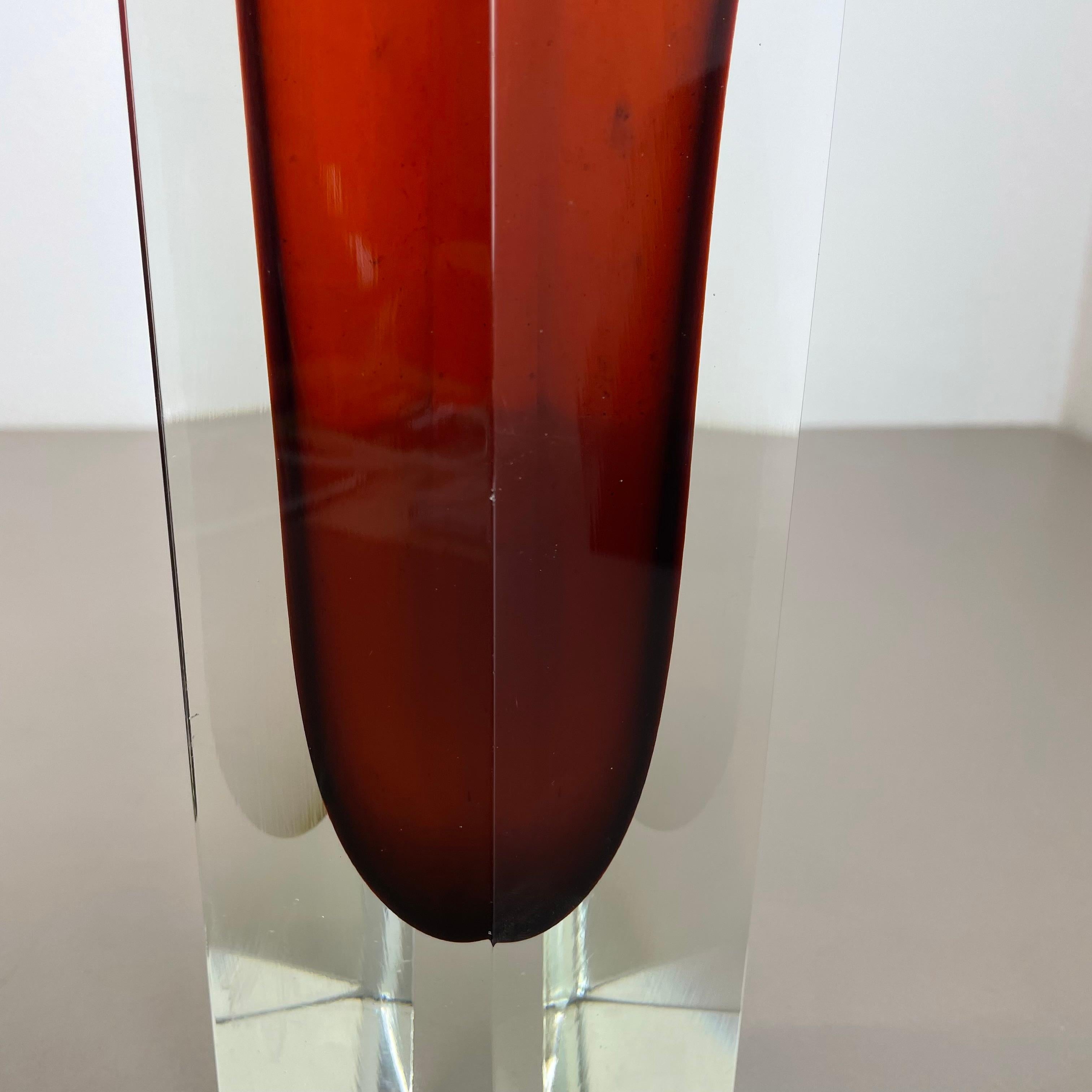 Große ockerfarbene Murano Glass Sommerso Vase (25 cm), Flavio Poli zugeschrieben, Italien 1970er Jahre (Muranoglas) im Angebot