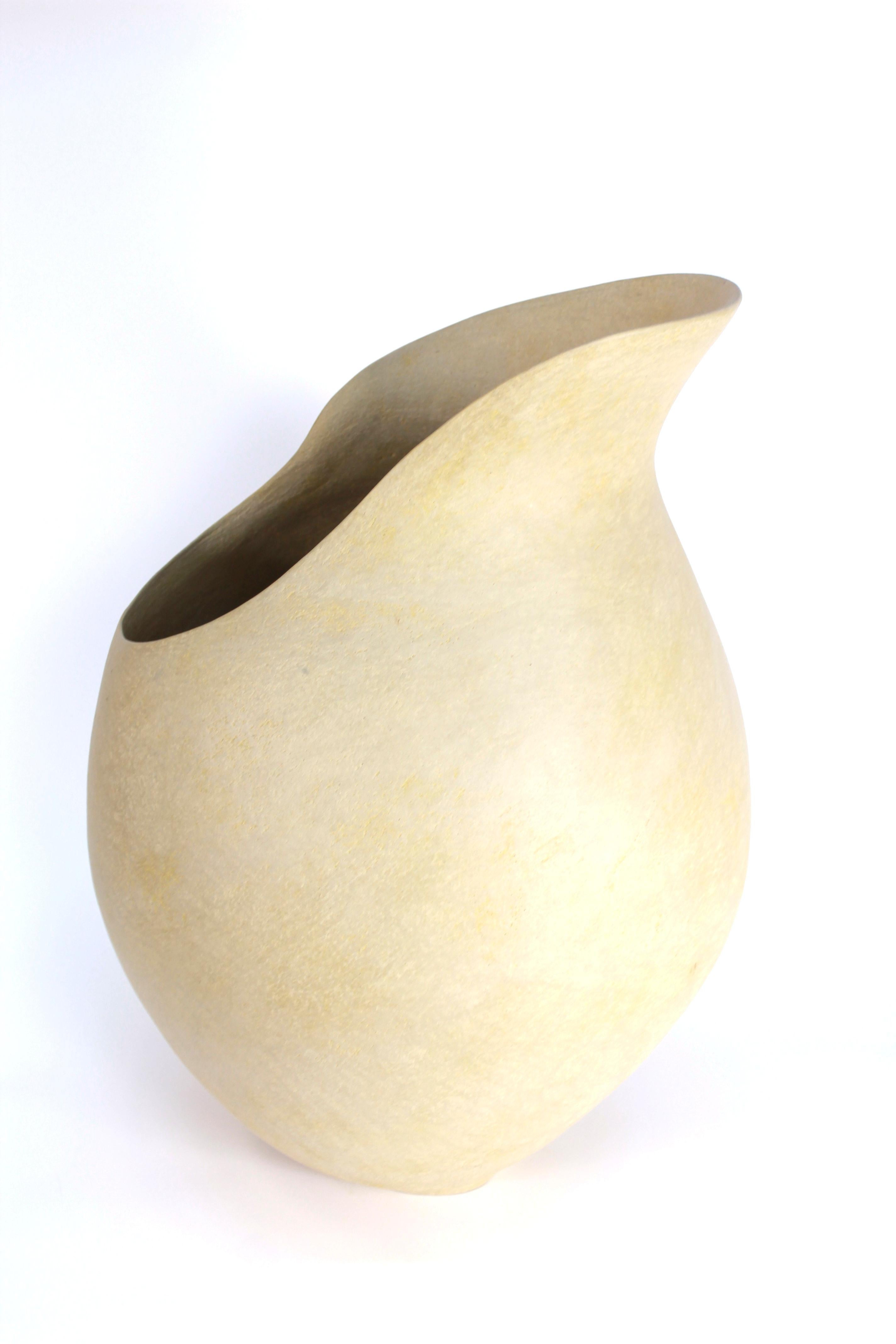 One-of-a-kind large contemporary brutalist beige ceramic jar handmade by award-winning Zélie Rouby. Made of a gritty 