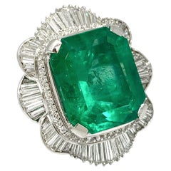 Large 26.88 ct Colombian Emerald Ring GRS with Diamonds in Platinum