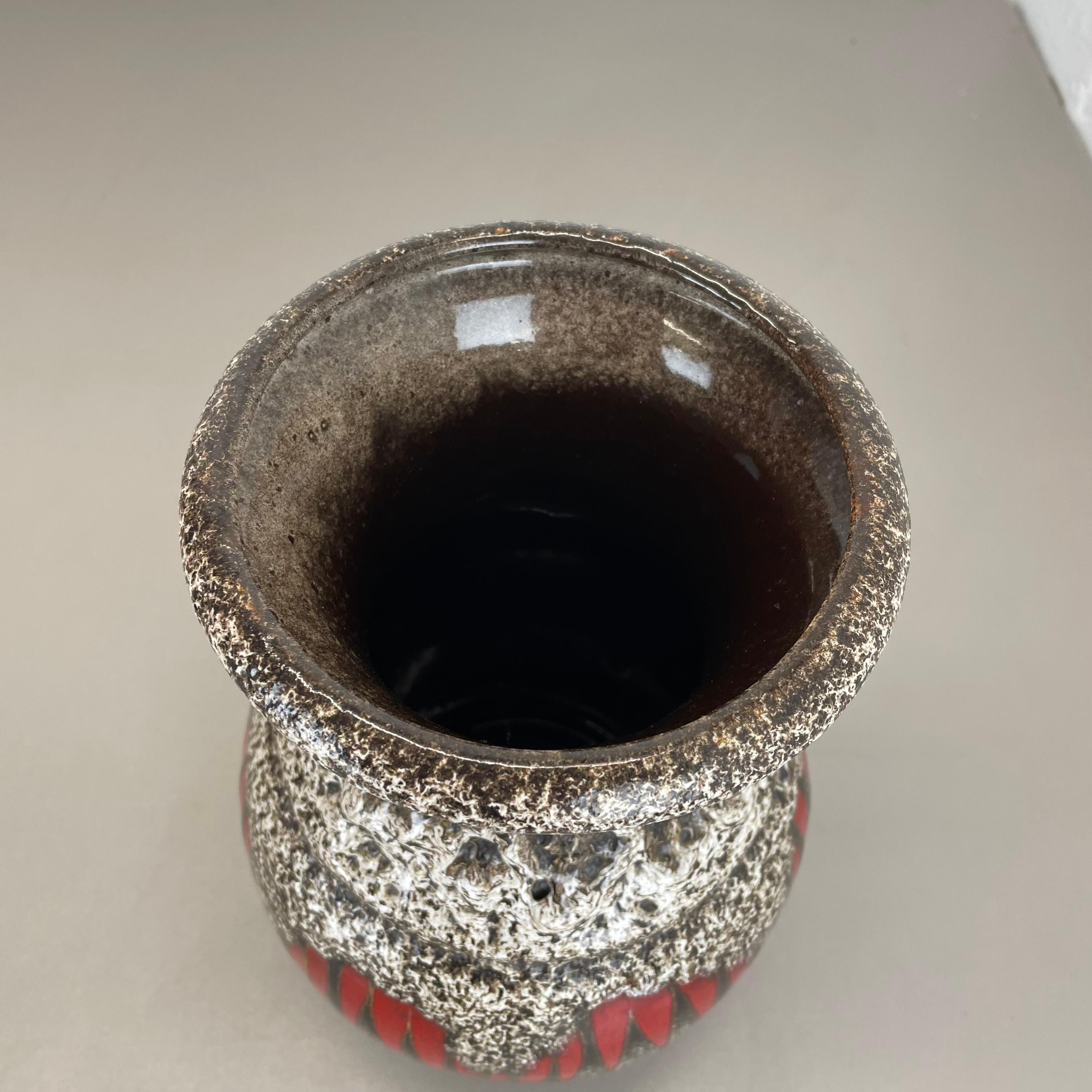 20th Century large 26cm Zig Zag Lora Pottery Fat Lava Vase by Scheurich, Germany, 1970s For Sale
