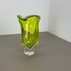 Large 27cm abstract Heavy "yellow green" Murano Glass Vase Italy, 1970s