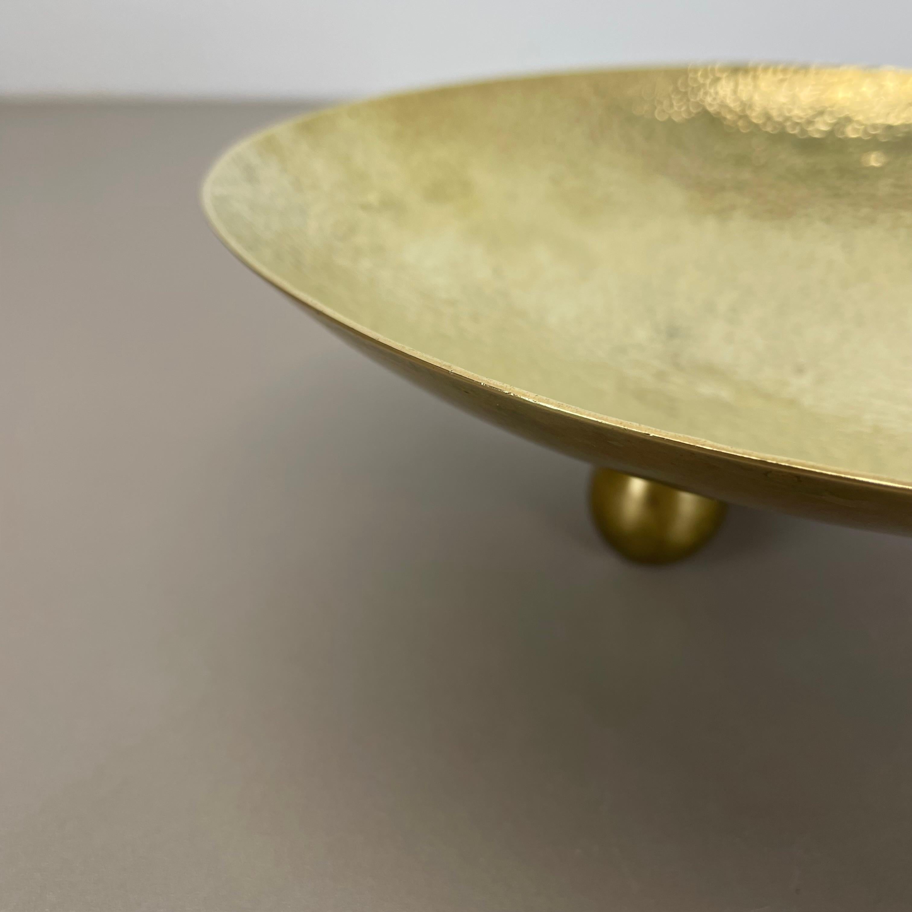 Großes 27cm Messing handgefertigtes Muschelplatten-Schreibtischelement im Auböck-Stil, Österreich, 1950er Jahre im Angebot 6