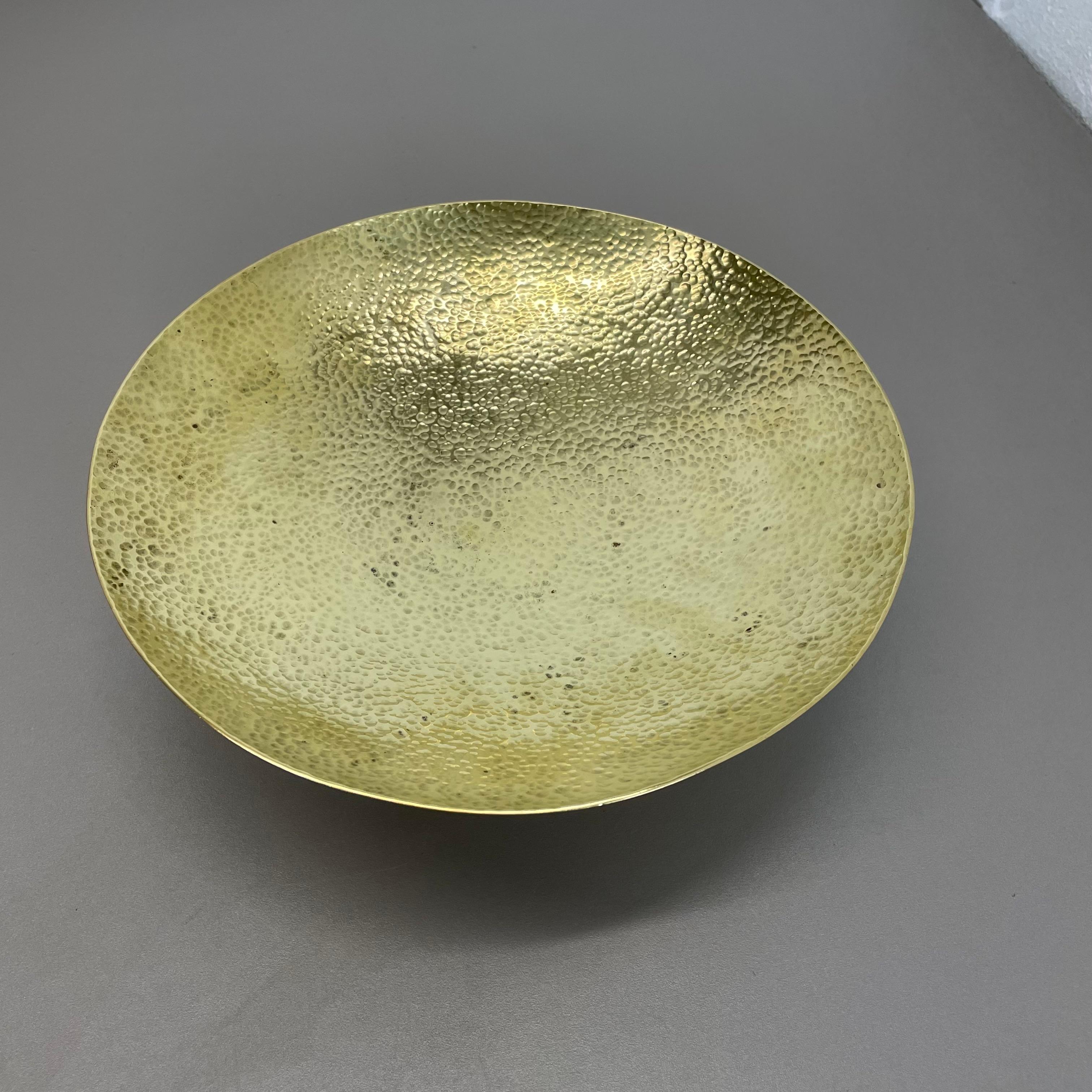 Großes 27cm Messing handgefertigtes Muschelplatten-Schreibtischelement im Auböck-Stil, Österreich, 1950er Jahre im Angebot 8