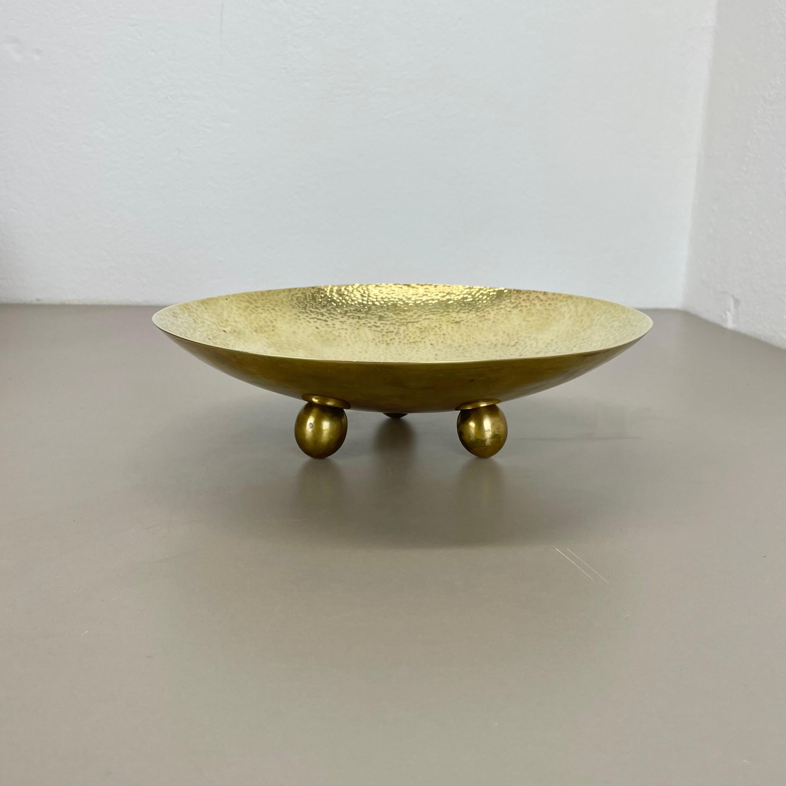 Großes 27cm Messing handgefertigtes Muschelplatten-Schreibtischelement im Auböck-Stil, Österreich, 1950er Jahre im Angebot 14