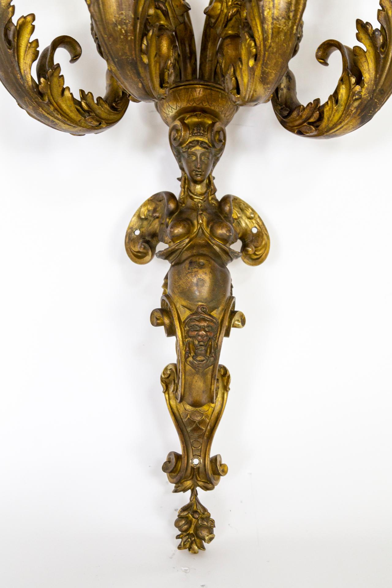Große 4-flammige Melusina-Wandleuchter aus Bronze des 2. Kaiserreichs, Paar (Französisch) im Angebot