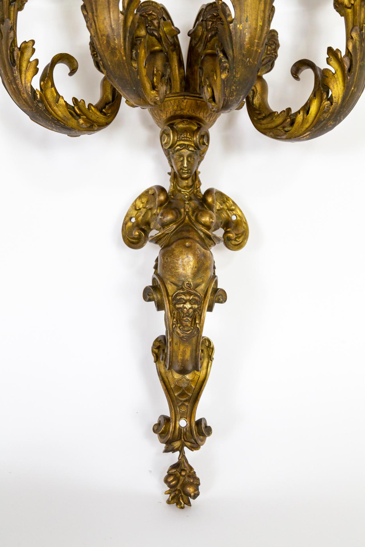 Große 4-flammige Melusina-Wandleuchter aus Bronze des 2. Kaiserreichs, Paar (Gegossen) im Angebot