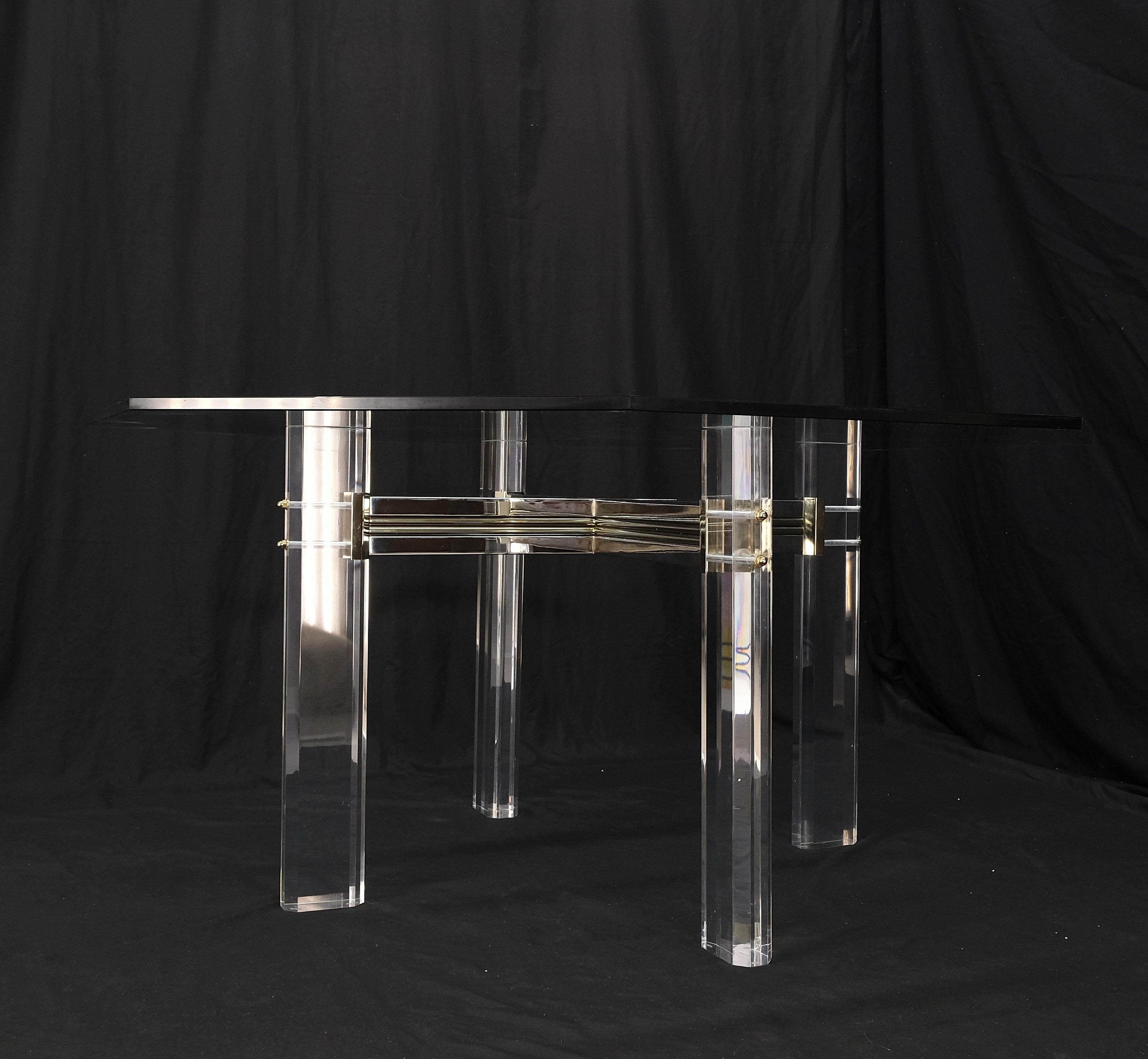 Mid-Century Modern Grande table de conférence de forme octogonale à plateau en verre de 3/4 po avec base en lucite MINT ! en vente