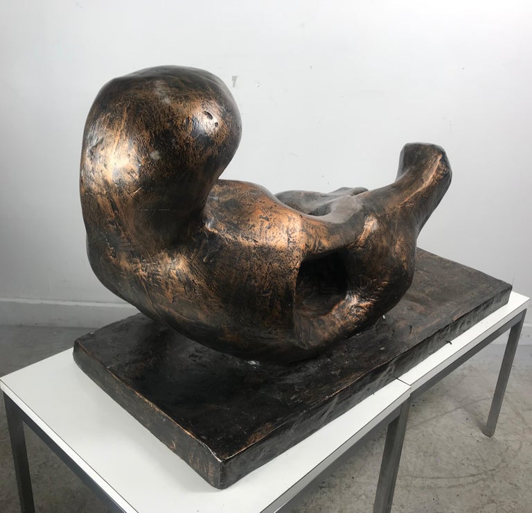 Large Modernist Reclining Figure, Bronzed Resin in the Manner of Henry Moore In Good Condition For Sale In Buffalo, NY