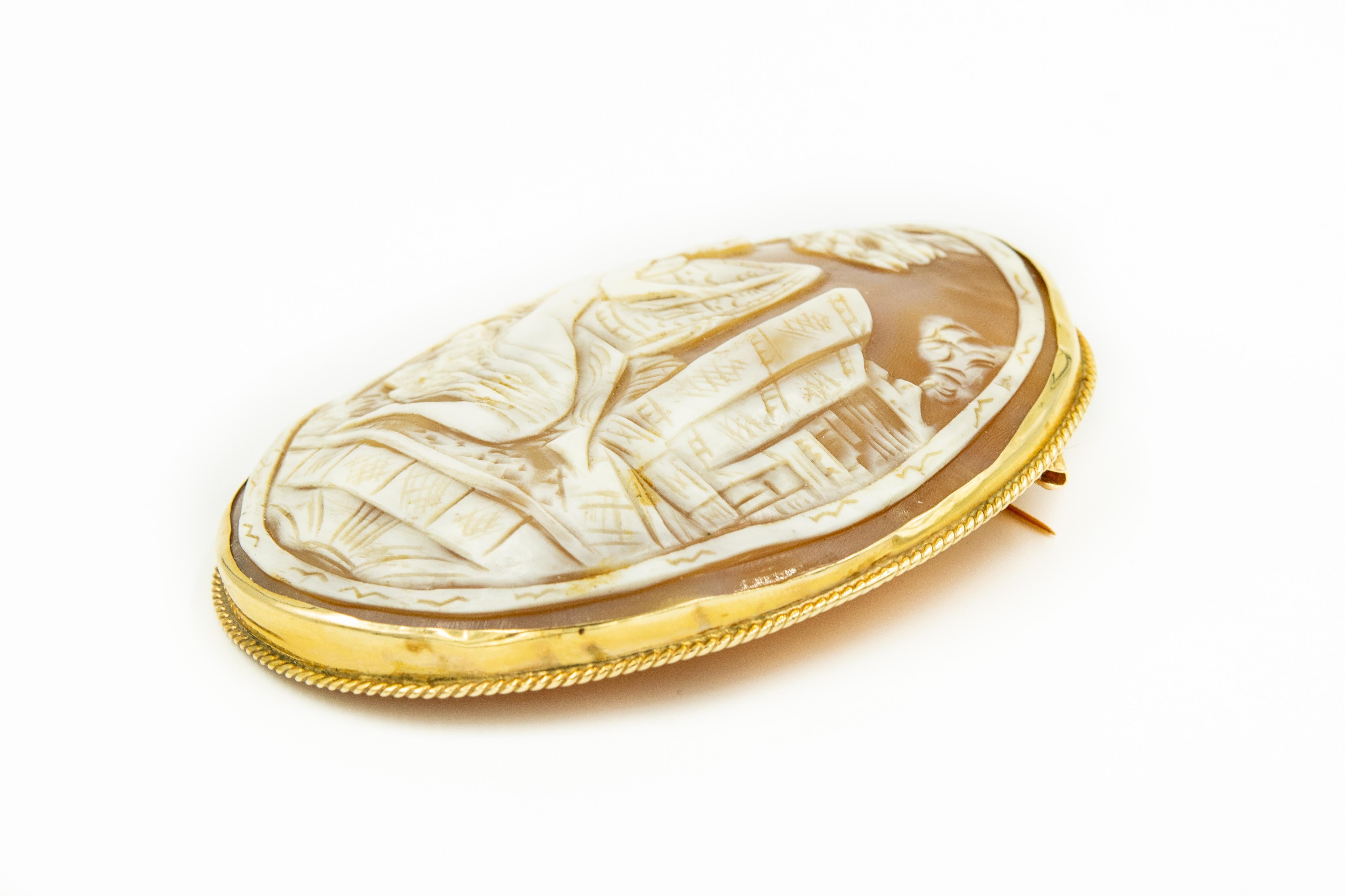 Large Neoclassical Shell Cameo of Woman Painting Gold Brooch Pendant In Good Condition In Miami Beach, FL