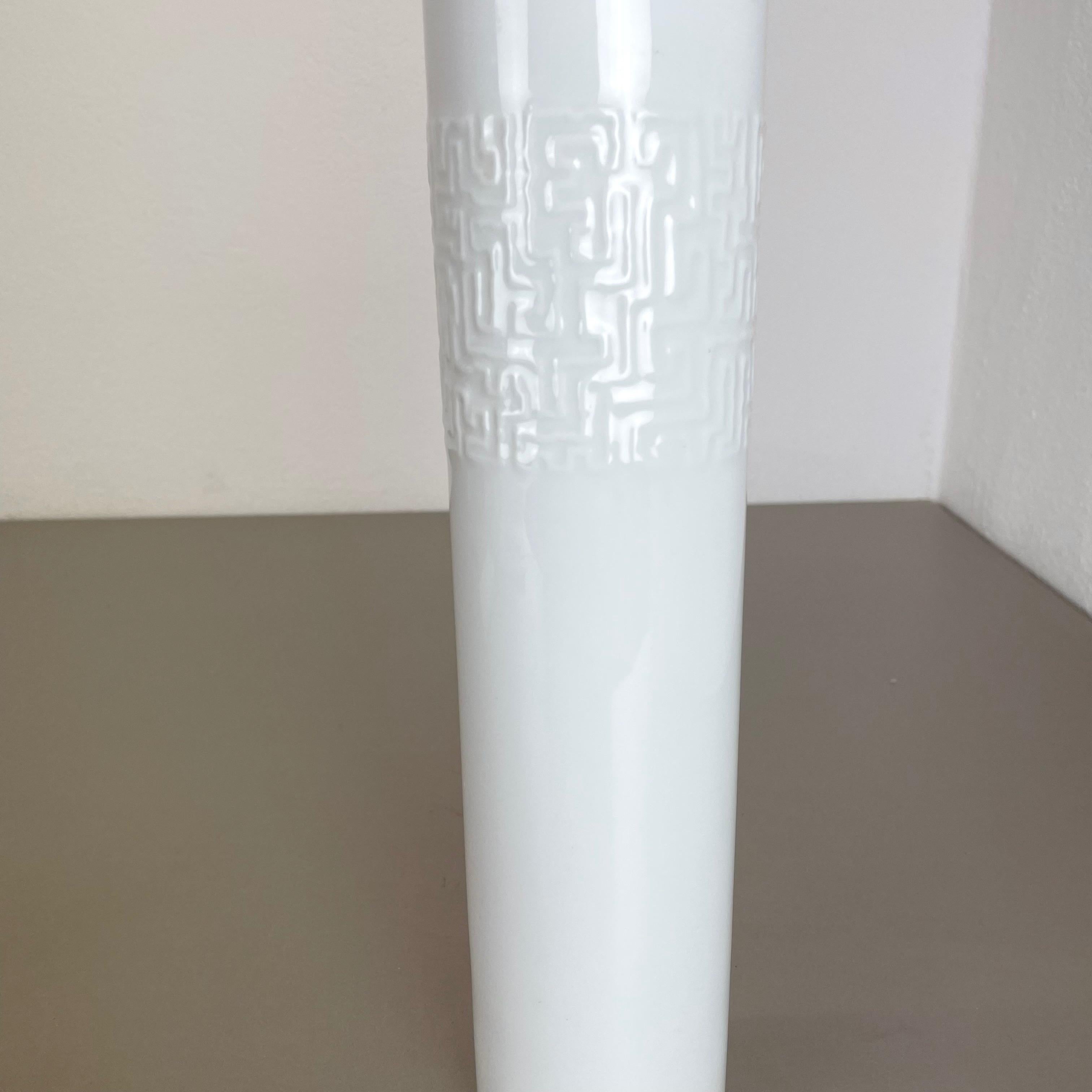 Abstract Porcelain Vases by Cuno Fischer for Rosenthal, Germany, 1980 For Sale 1