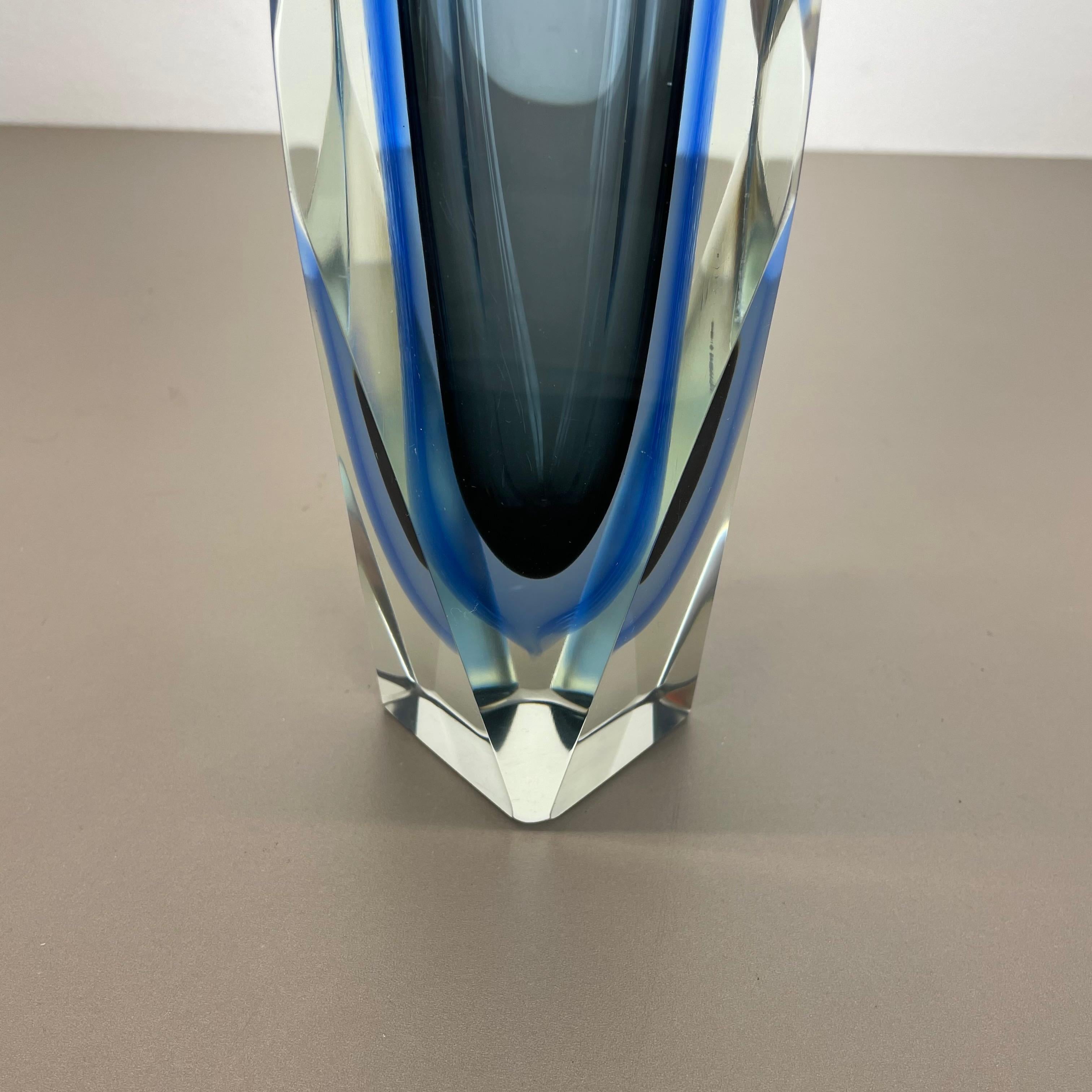 Large Blue Mandruzzato Faceted Glass Sommerso Vase, Murano, Italy 1970s 1