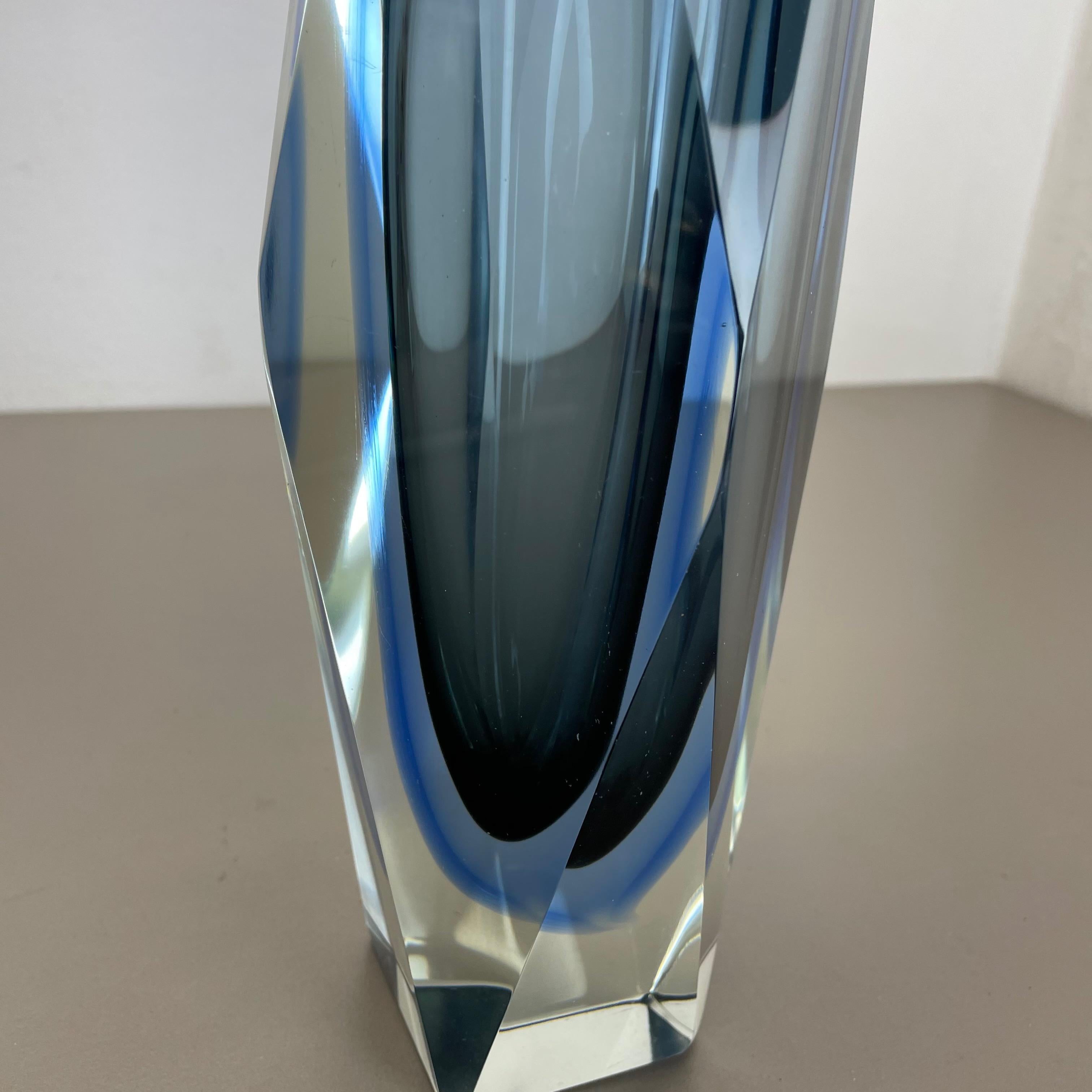 Large Blue Mandruzzato Faceted Glass Sommerso Vase, Murano, Italy 1970s 2