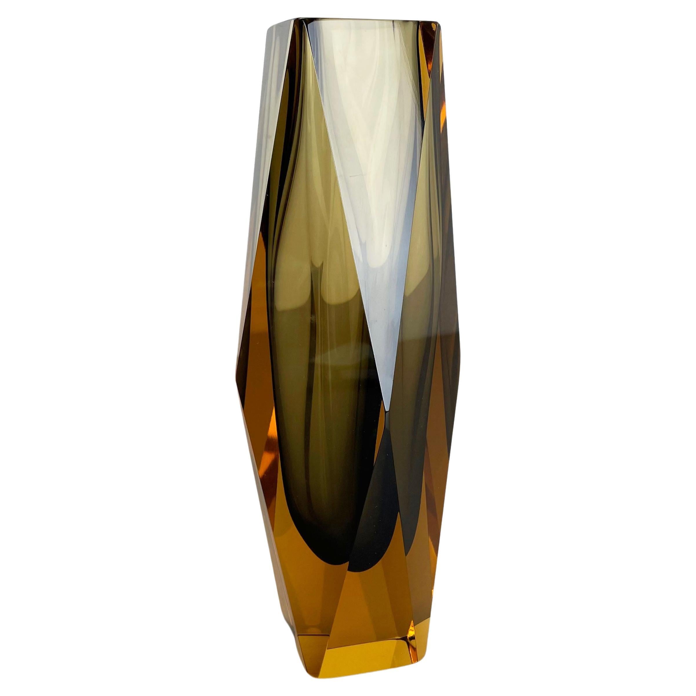Large Mandruzzato 2,9kg Faceted Glass Sommerso Vase, Murano, Italy 1970s