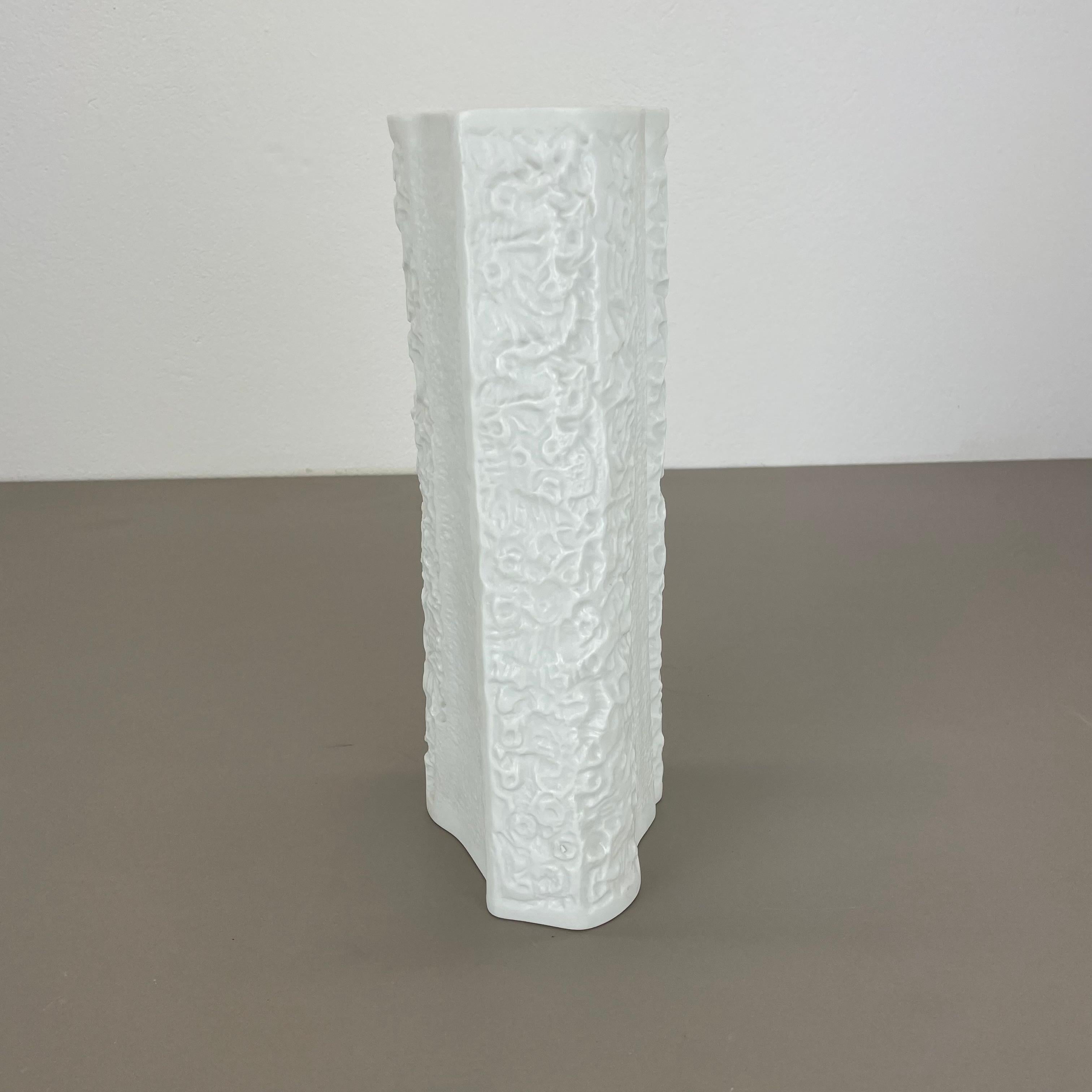 Große 31cm Op-Art-Vase Vase Heinrich Fuchs für Hutschenreuther, Deutschland, 1970er Jahre (20. Jahrhundert) im Angebot