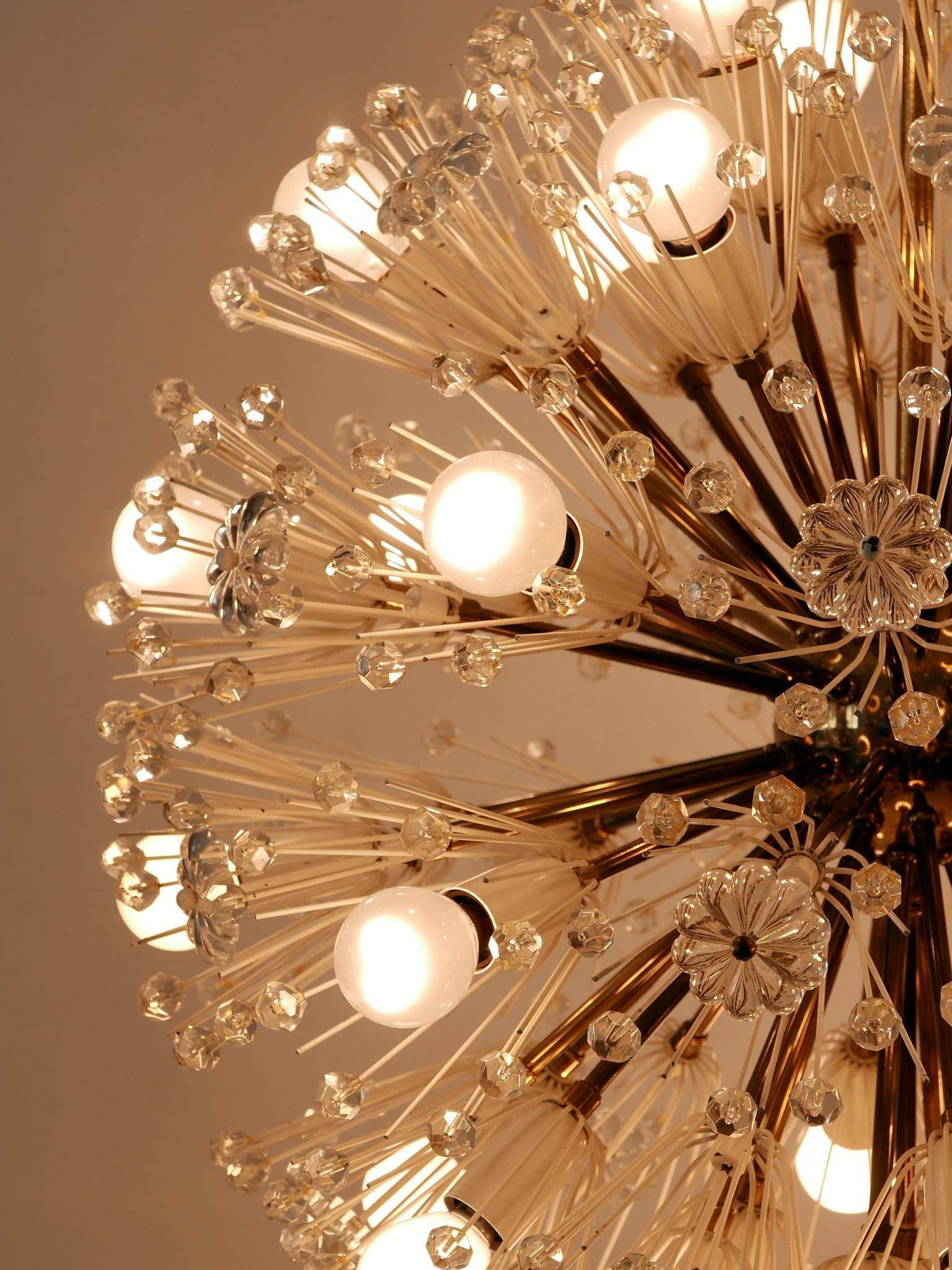Grand lustre à 33 Lights Dandelion par Emil Stejnar pour Rupert Nikoll 1950s en vente 5