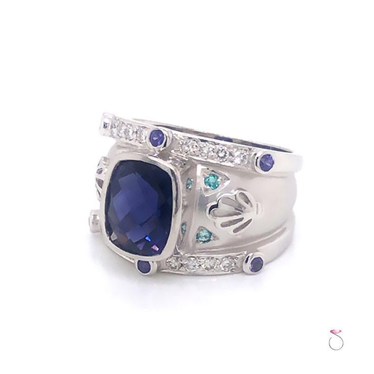 Modern Large 3.50 Carat Tanzanite and Diamond Cocktail Ring in 18K White Gold For Sale