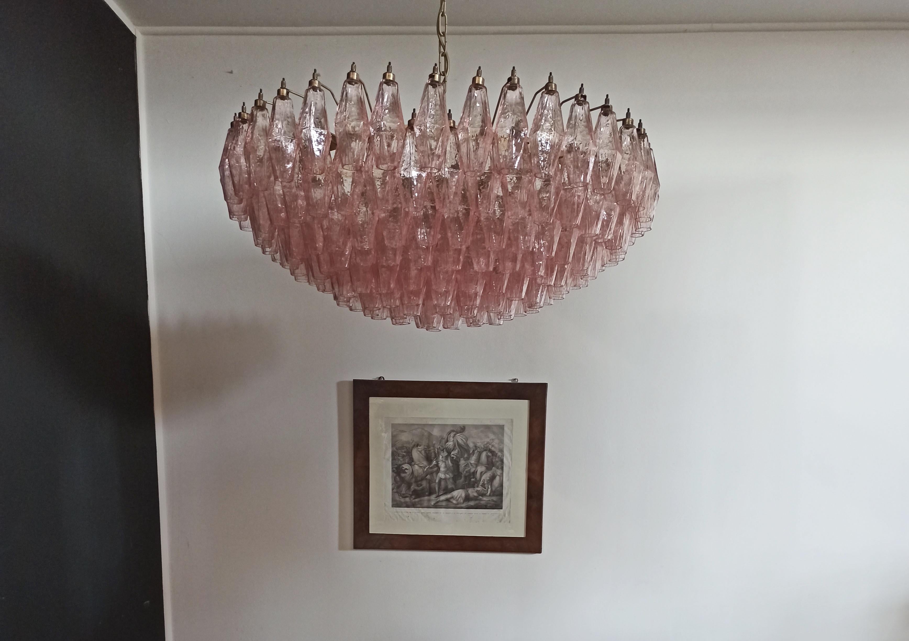 Glass Large 35.4” Eclectic Pink Murano Chandelier in the style of Carlo Scarpa. For Sale