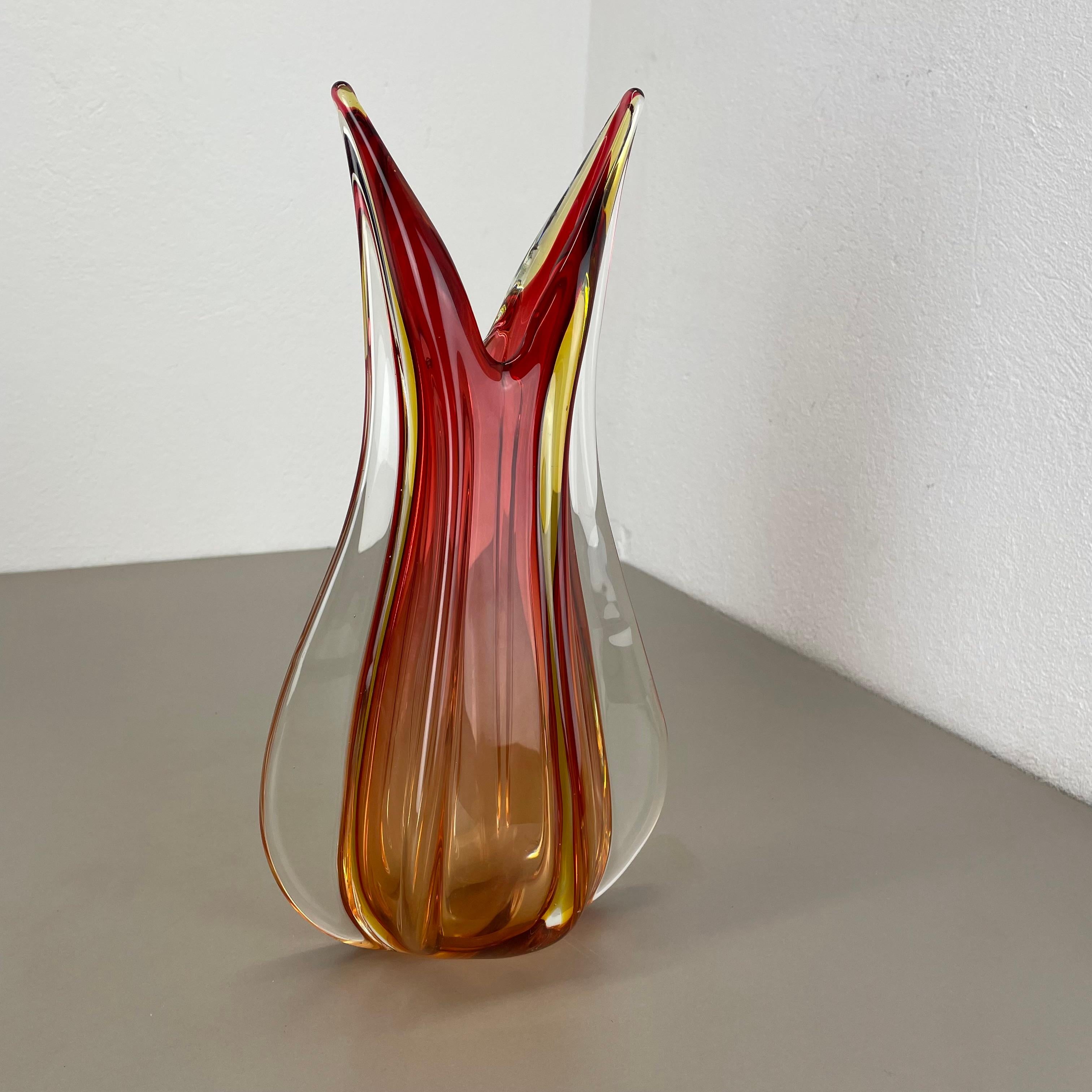 Große 35cm 2.4kg farbenfrohe Glasvase von Flavio Poli zugeschrieben, Murano, Italien 1970er Jahre (Moderne der Mitte des Jahrhunderts) im Angebot