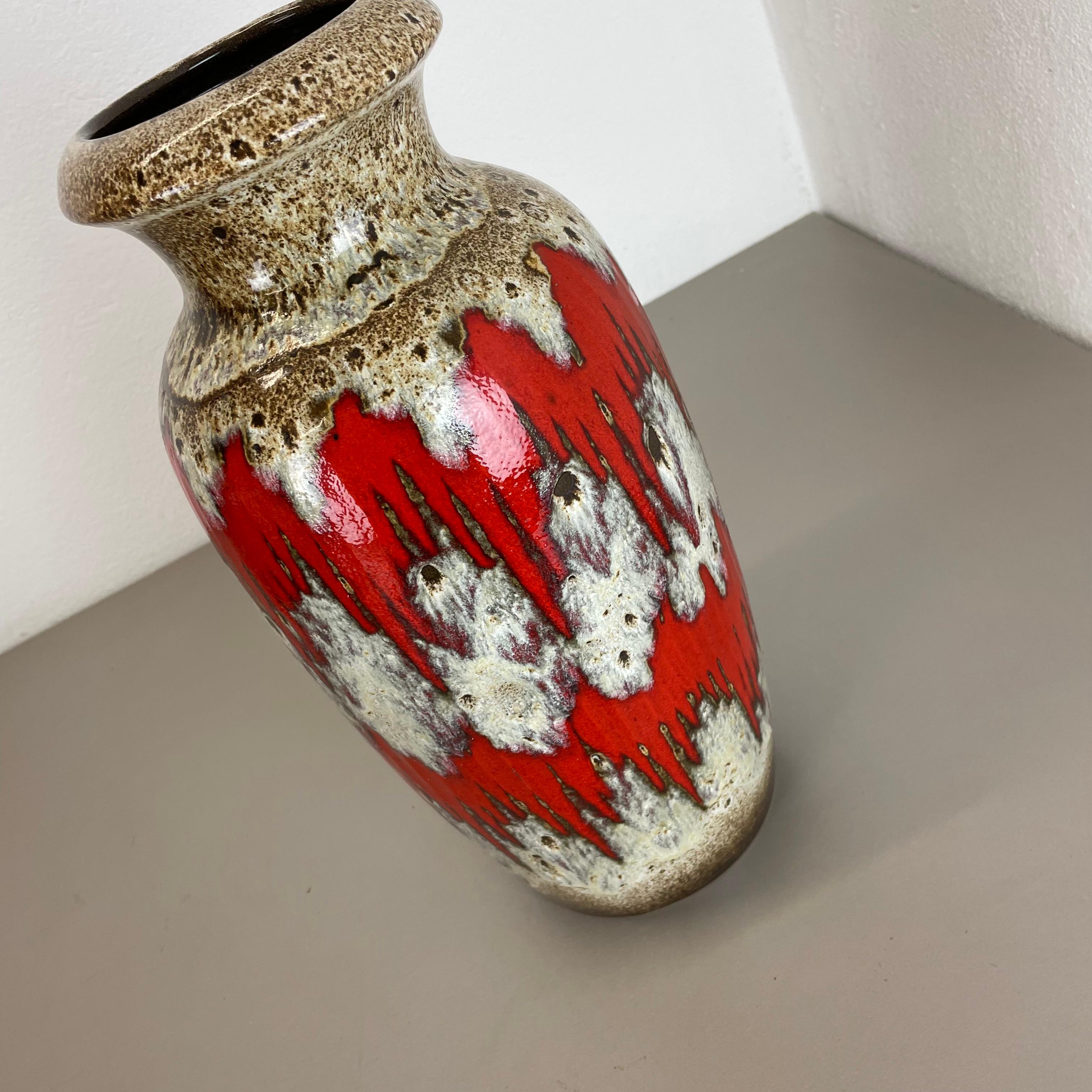 Grand vase de 38 cm en poterie Zig Zag Lora Fat Lava par Scheurich, Allemagne, années 1970 en vente 7